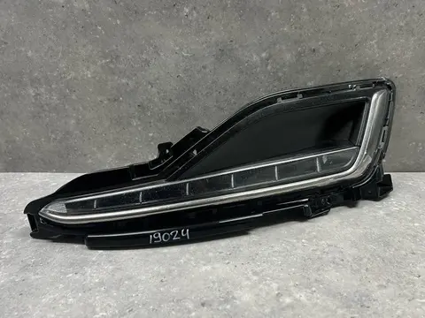 Фара противотуманная левая Hyundai Sonata 7 LF