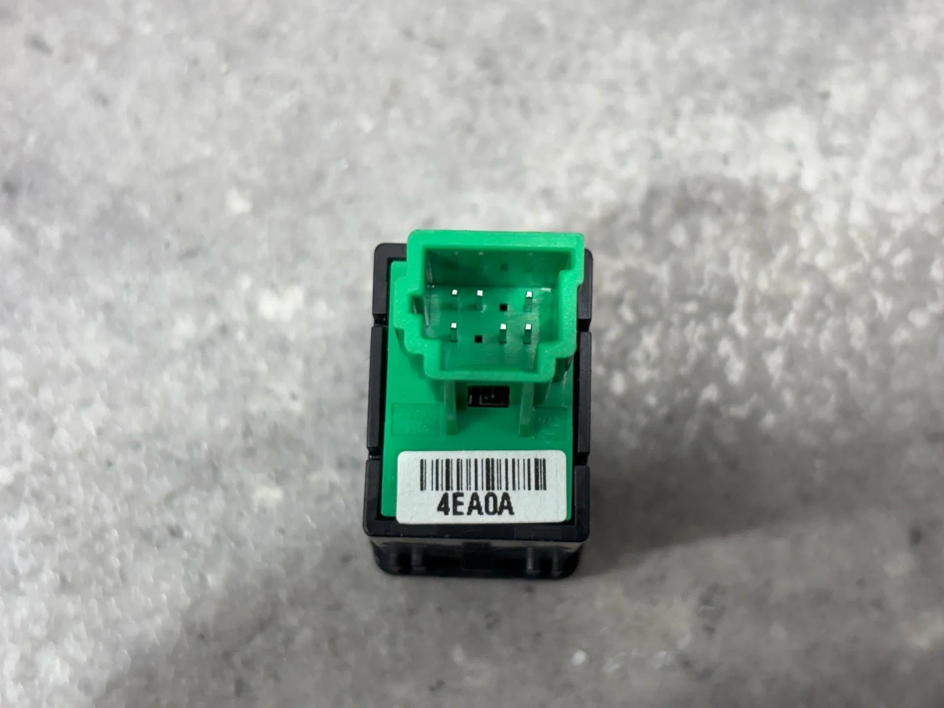 Кнопка парктроника Nissan Qashqai J11 рест. J11 - миниатюра 4