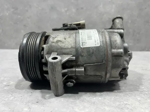 Компрессор кондиционера Opel Astra H рест. L69