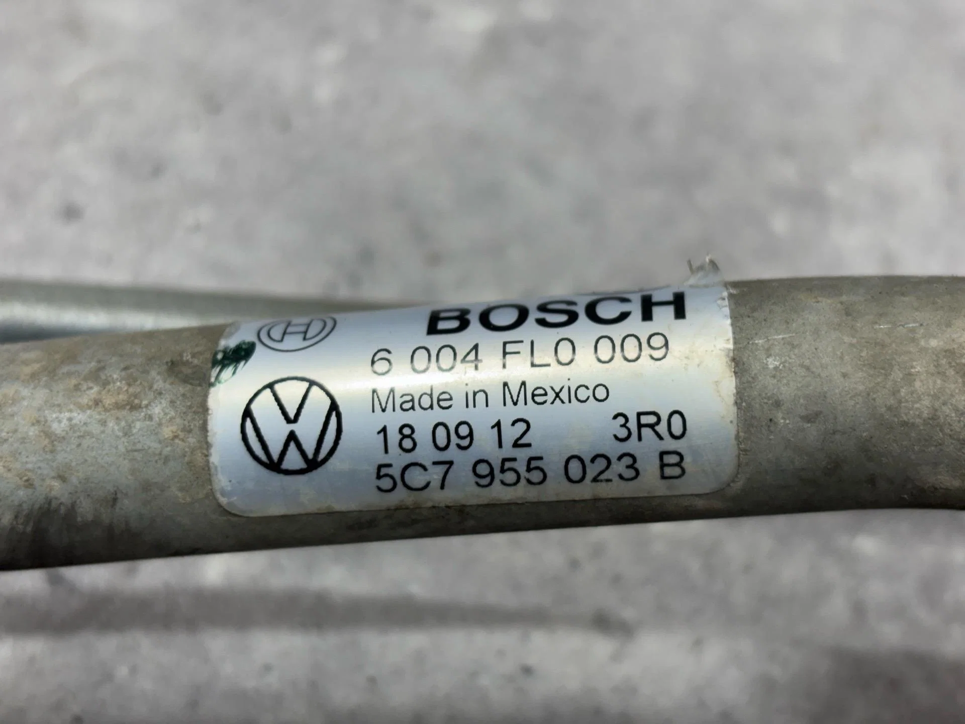 Трапеция стеклоочистителя Volkswagen Jetta 6 162 - миниатюра 5