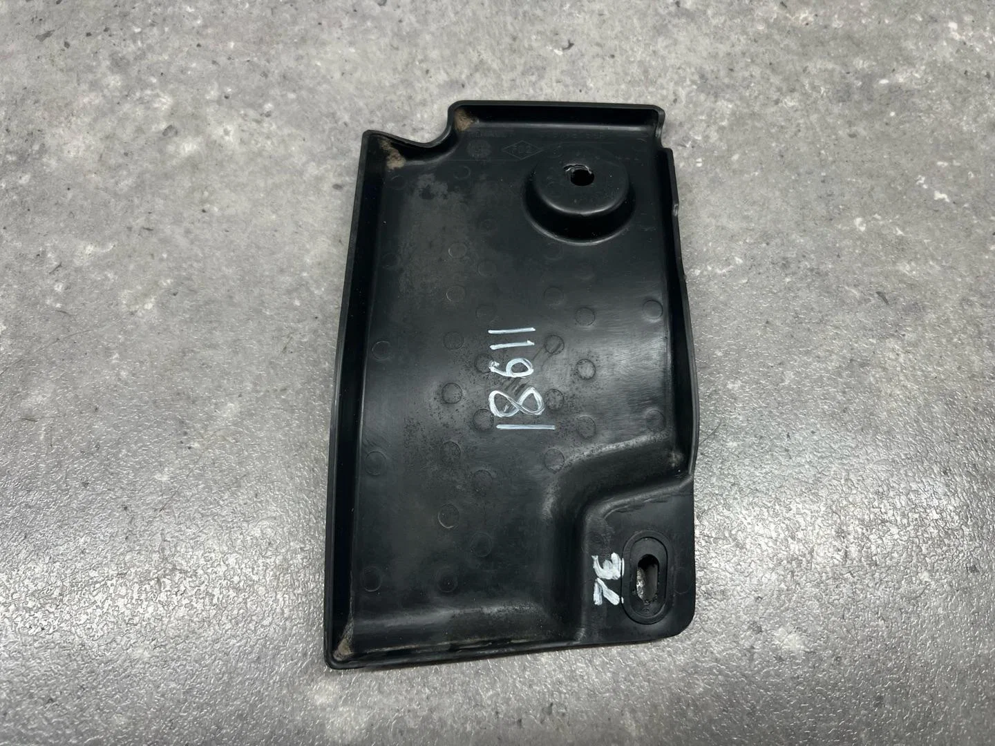 Пыльник крыла задний левый Nissan Terrano D10 2018 - миниатюра 3