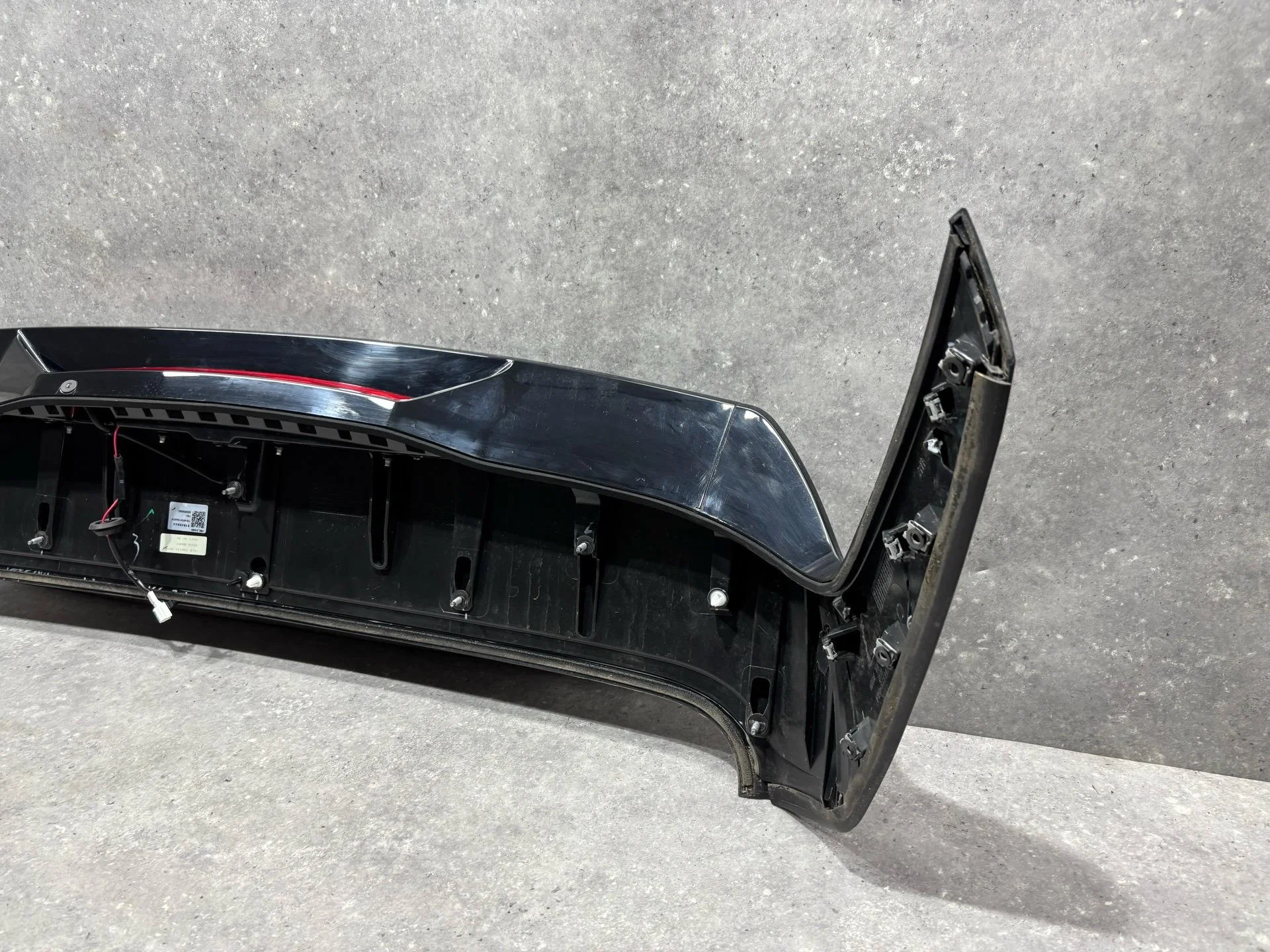 Спойлер крышки багажника Jetour X90 Plus 1 2023 - миниатюра 7