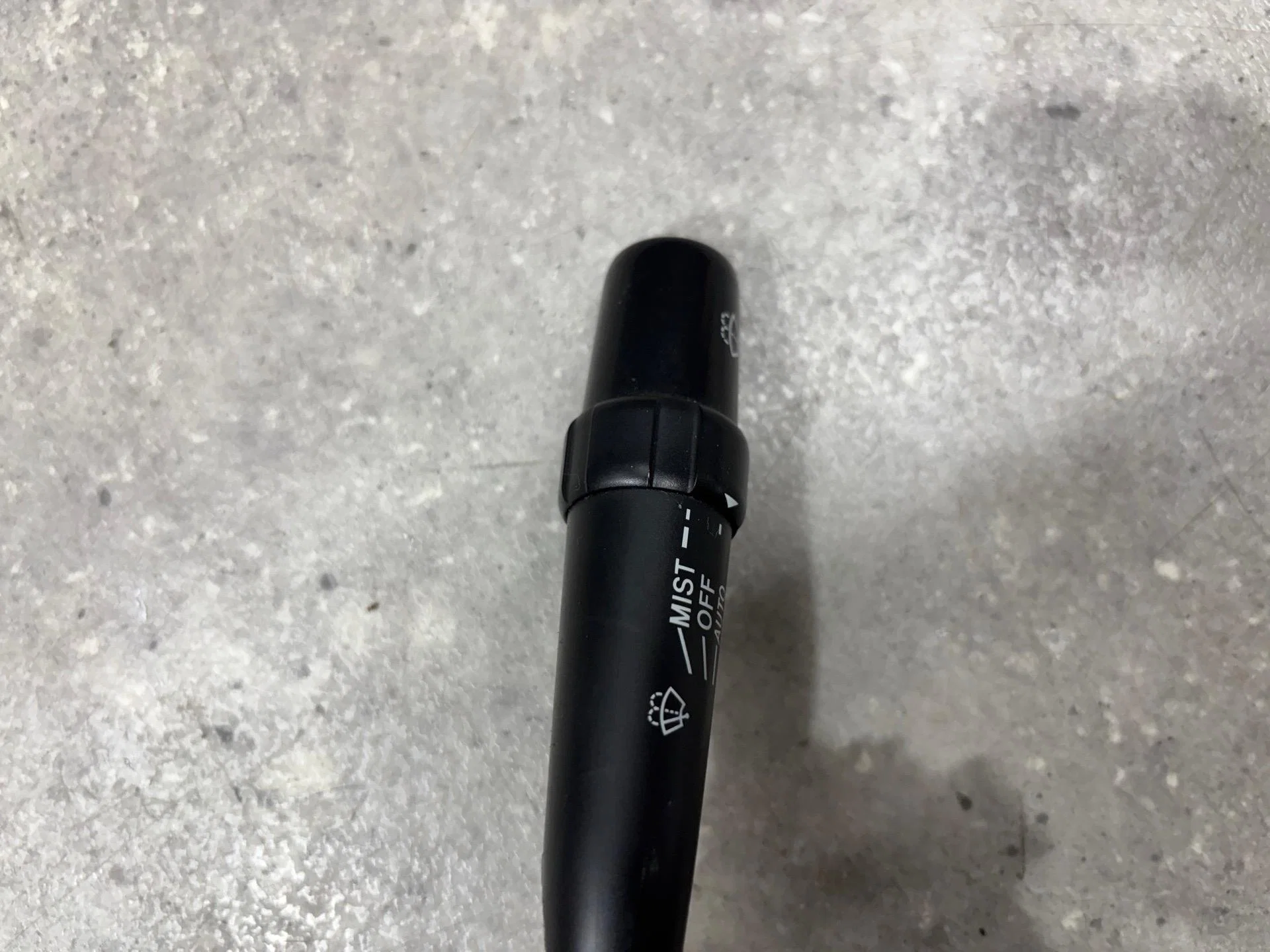 Переключатель дворников Toyota Avensis 8465205160 - миниатюра 3