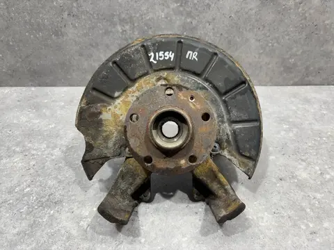 Кулак передний правый Volkswagen Jetta 6 162 2013