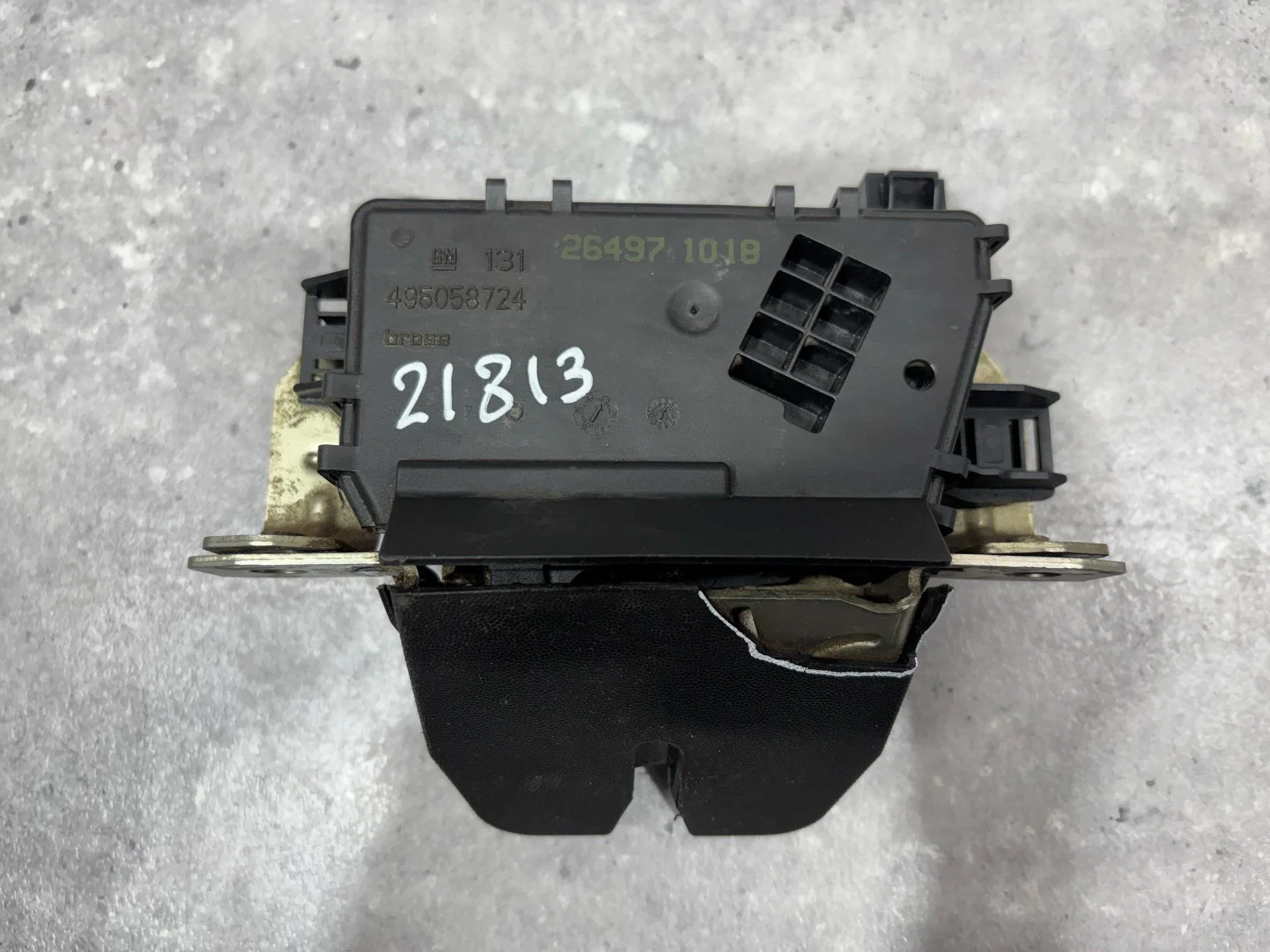 Замок багажника Opel Astra H рест. L69 2008 - миниатюра 2