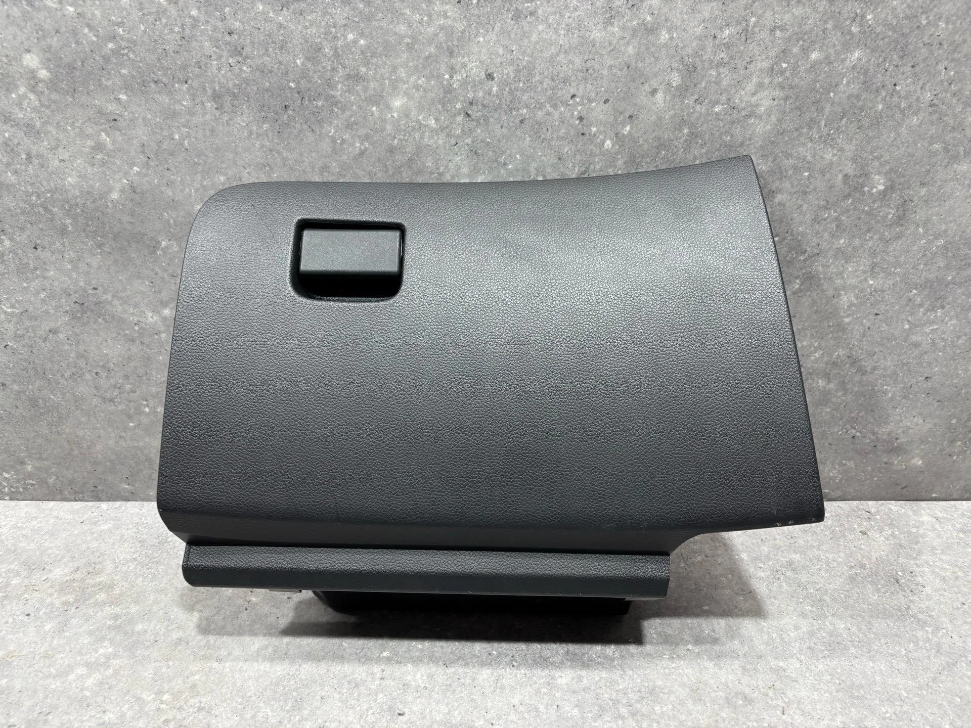 Бардачок Nissan Qashqai J11 рест. J11 2020 - изображение 1