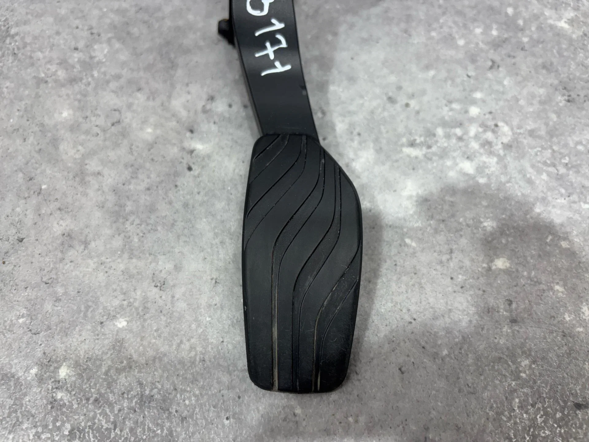 Педаль газа Nissan Qashqai J11 рест. J11 2020 - миниатюра 2