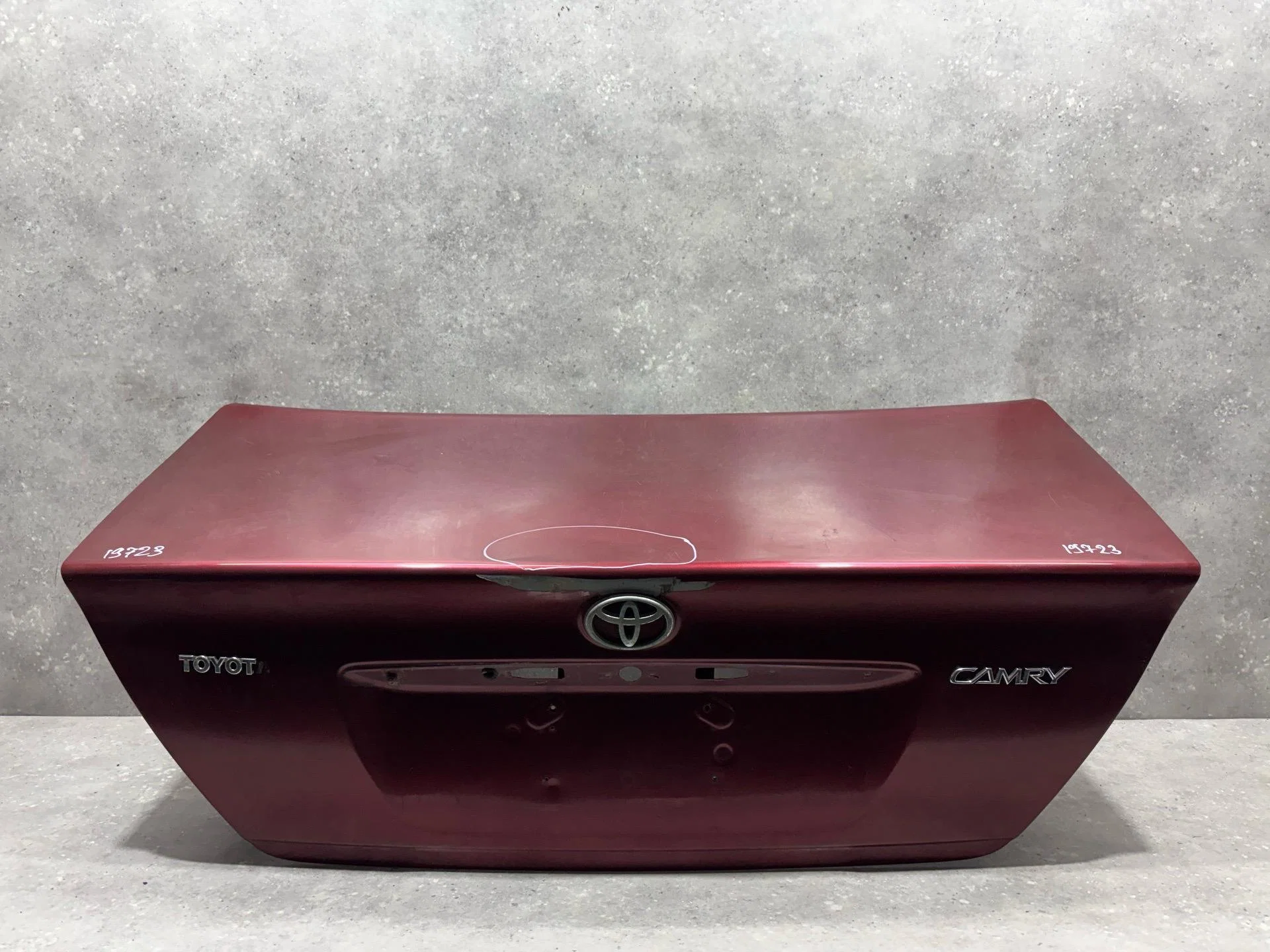 Крышка багажника Toyota Camry 6 XV30 ACV30 2001 - изображение 1