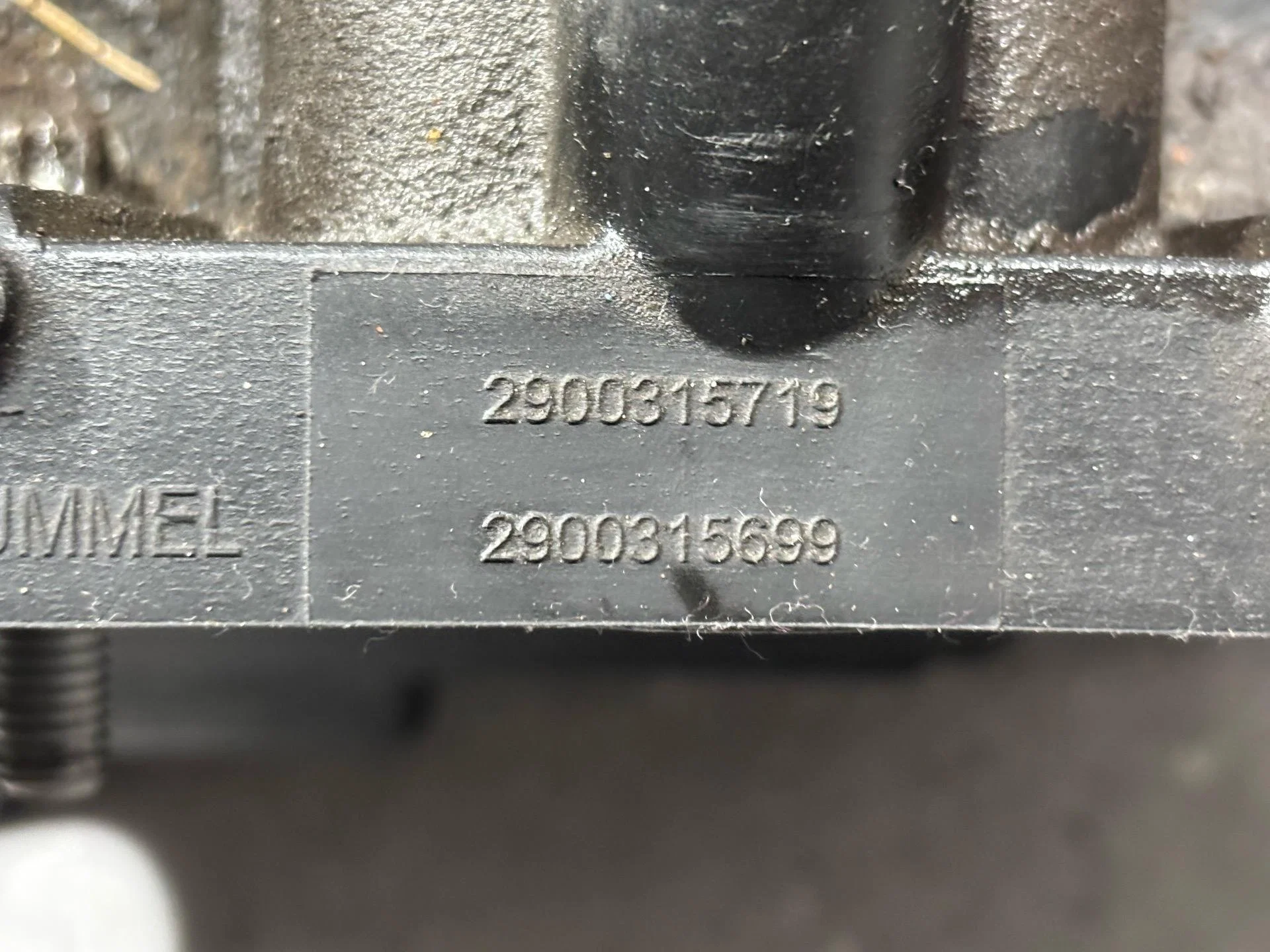 Впускной коллектор Opel Astra H рест. L69 2008 - миниатюра 7