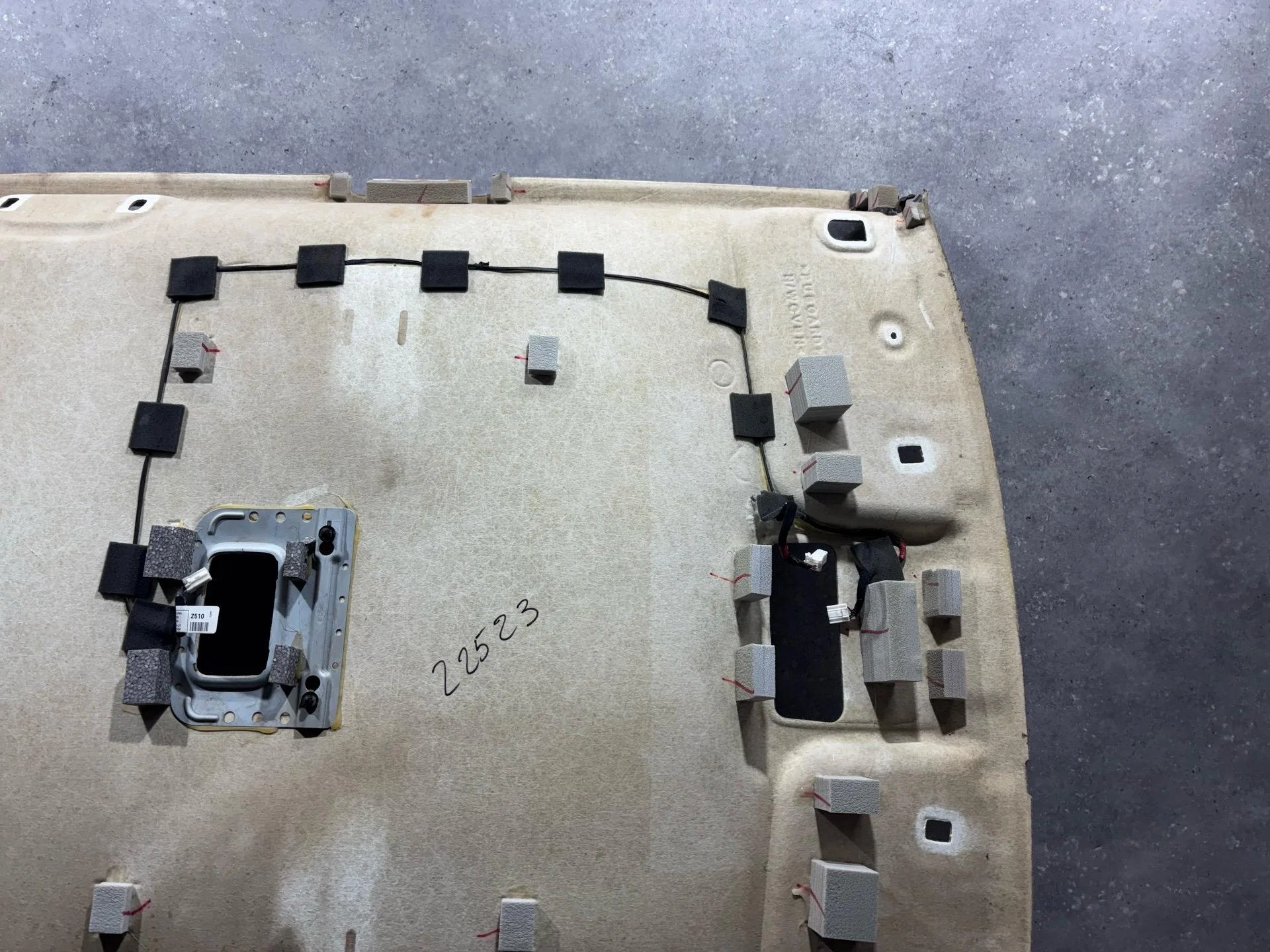 Потолок Kia Rio 3 рест. QB 2015 853104Y0018M - миниатюра 8