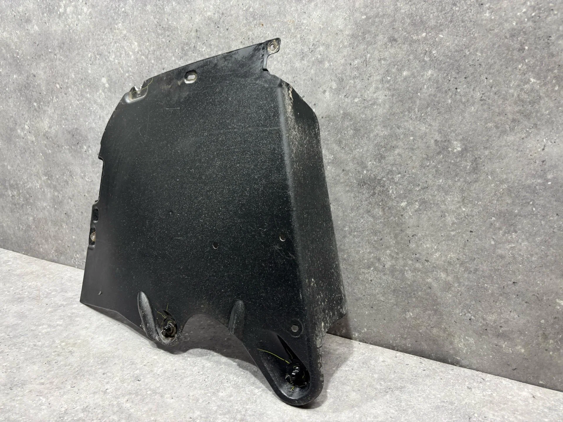 Защита днища задняя правая Volkswagen Jetta 6 162 - миниатюра 6