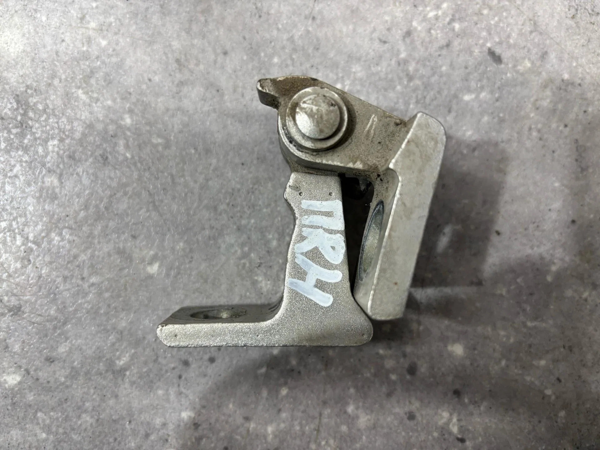 Петля двери правой Volkswagen Jetta 6 162 2013 - миниатюра 4
