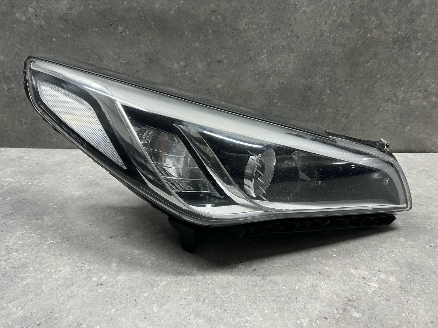 Фара правая Hyundai Sonata 7 LF 2016 92102C1030 - миниатюра 2