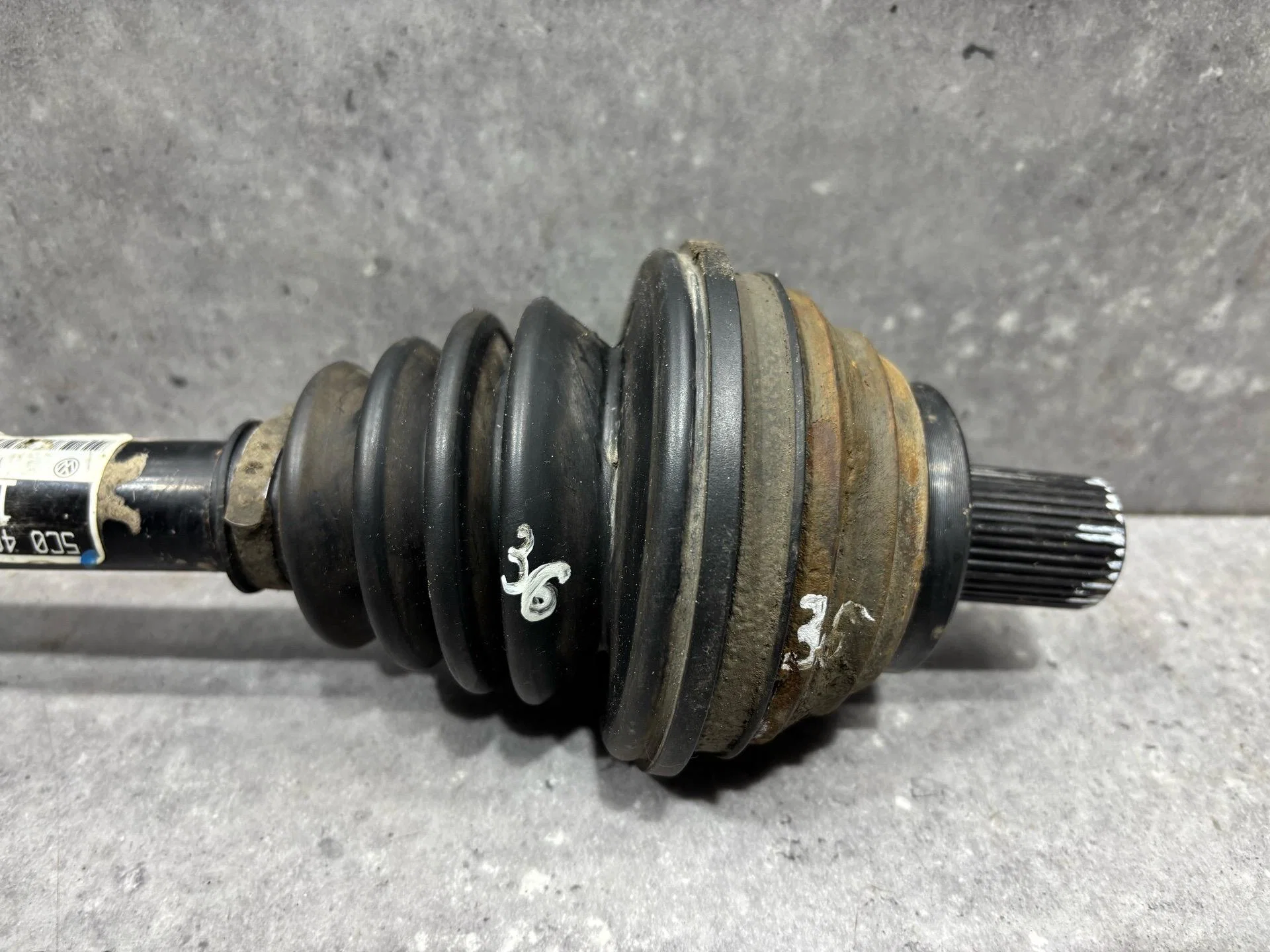 Полуось передняя левая Volkswagen Jetta 6 162 2013 - миниатюра 3