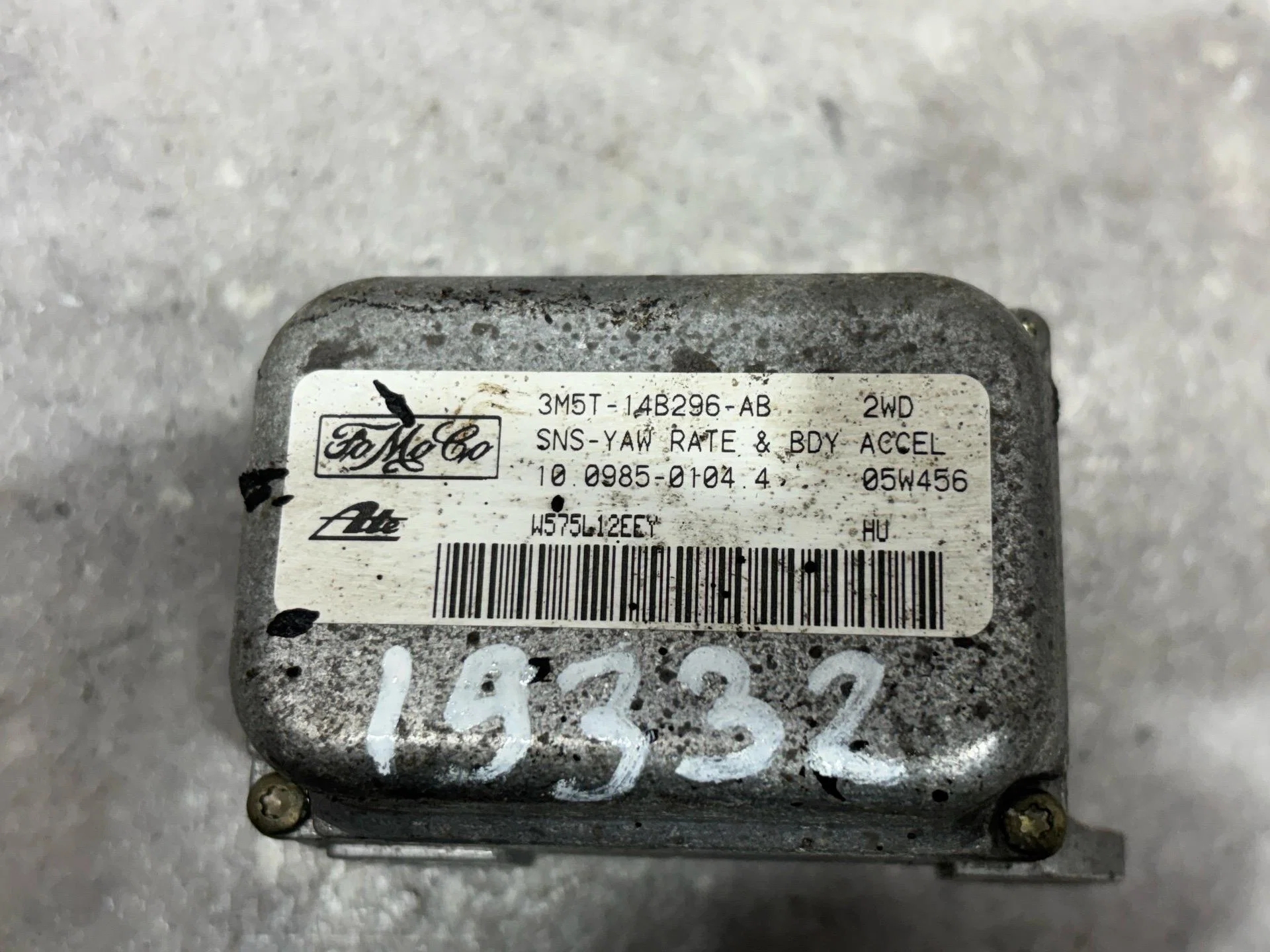 Датчик ускорения Mazda 3 1 BK 2006 3M5T14B296AB - миниатюра 5