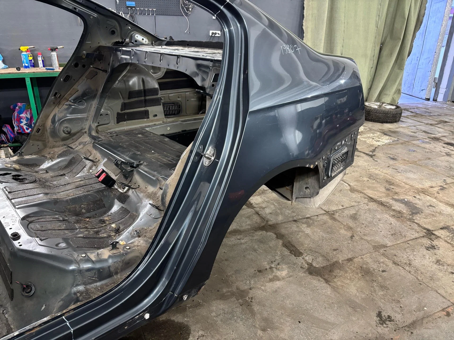 Крыло заднее левое Volkswagen Passat B6 3C2 2009 - миниатюра 2