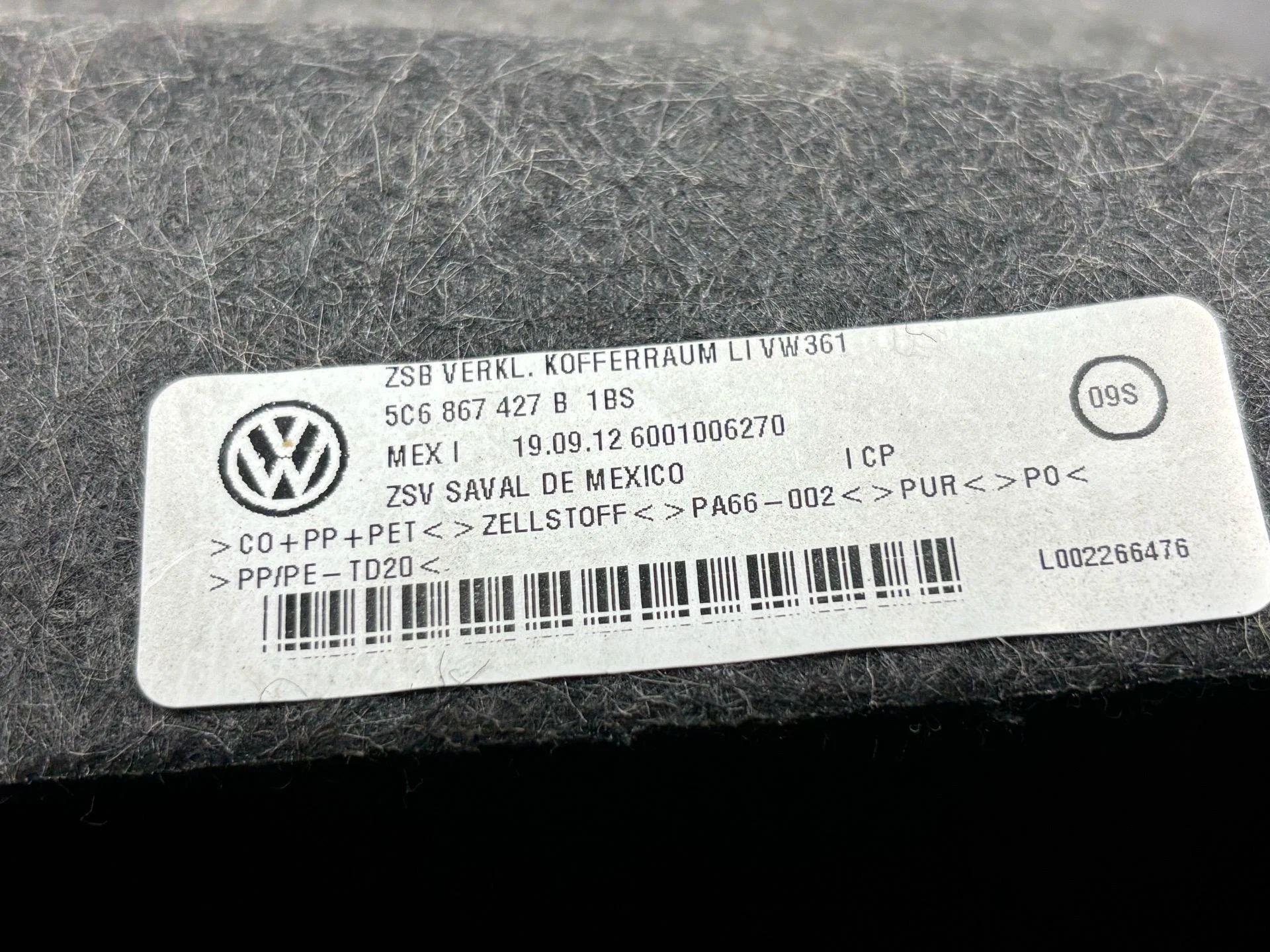 Обшивка отсека багажника левая Volkswagen Jetta 6 - миниатюра 8