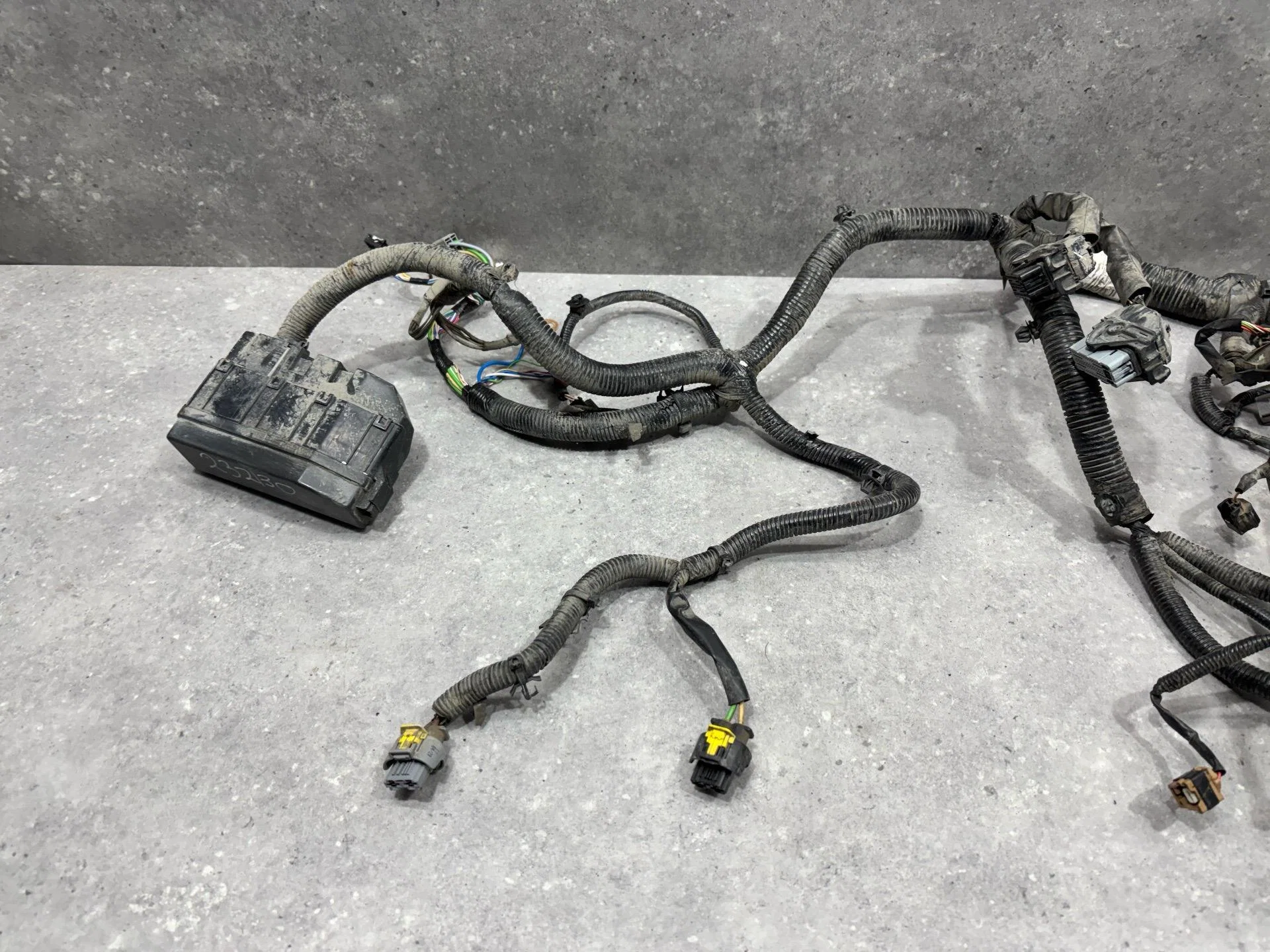 Проводка двигателя Nissan Qashqai J11 рест. J11 - миниатюра 2