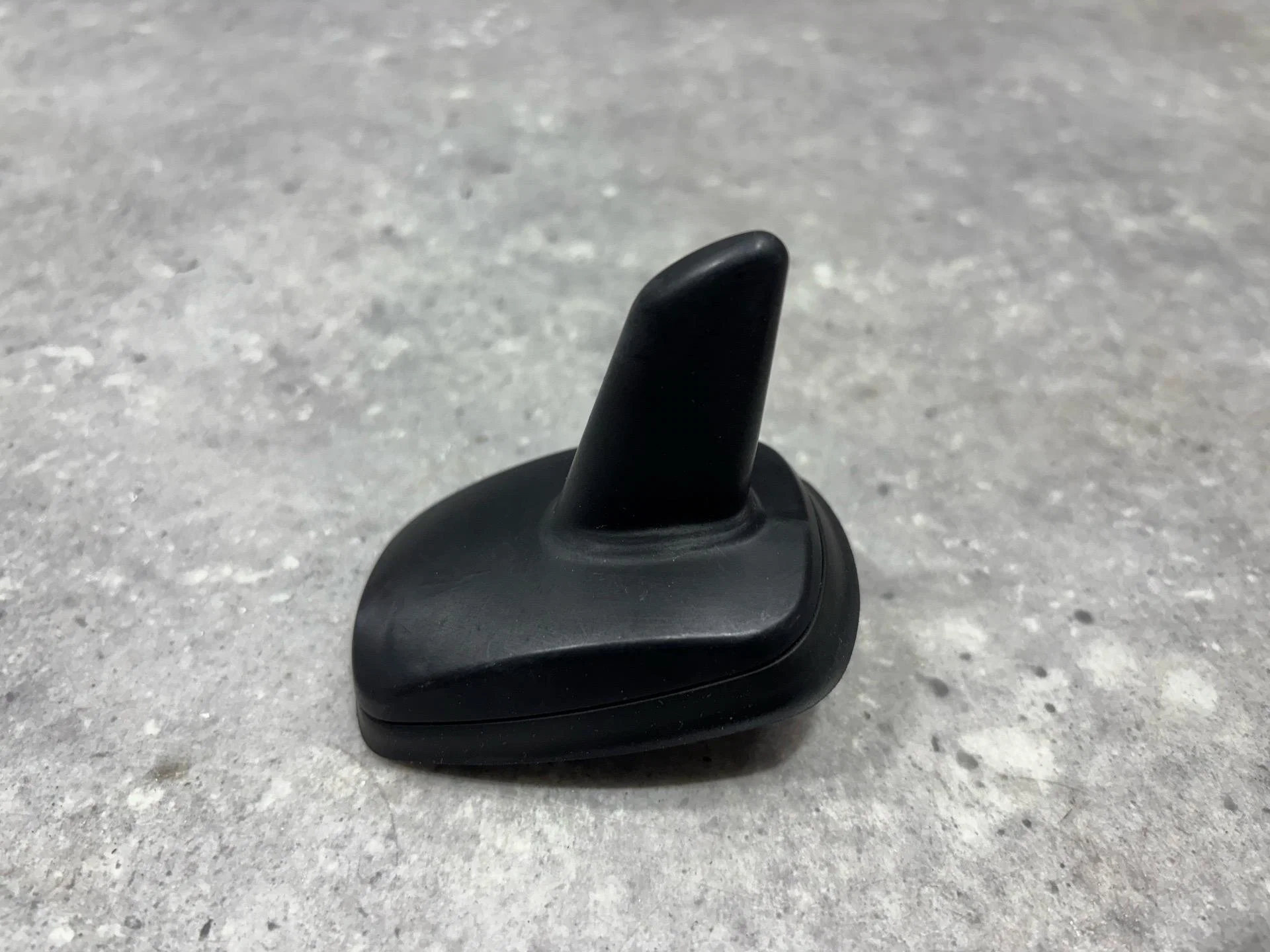 Антенна Volkswagen Jetta 6 162 2013 561035497 - миниатюра 2