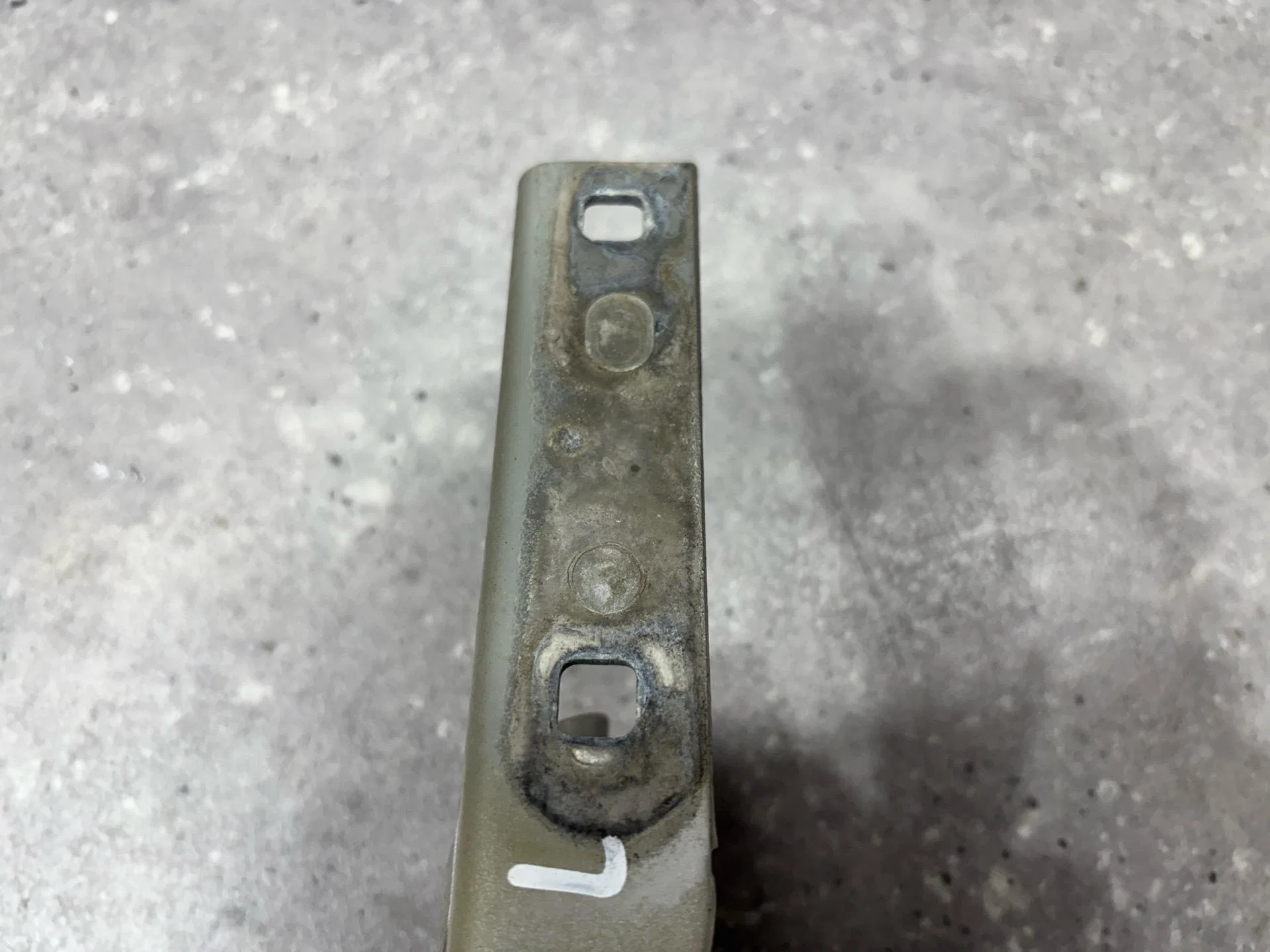 Петля капота левая Volkswagen Jetta 6 162 2013 - миниатюра 5