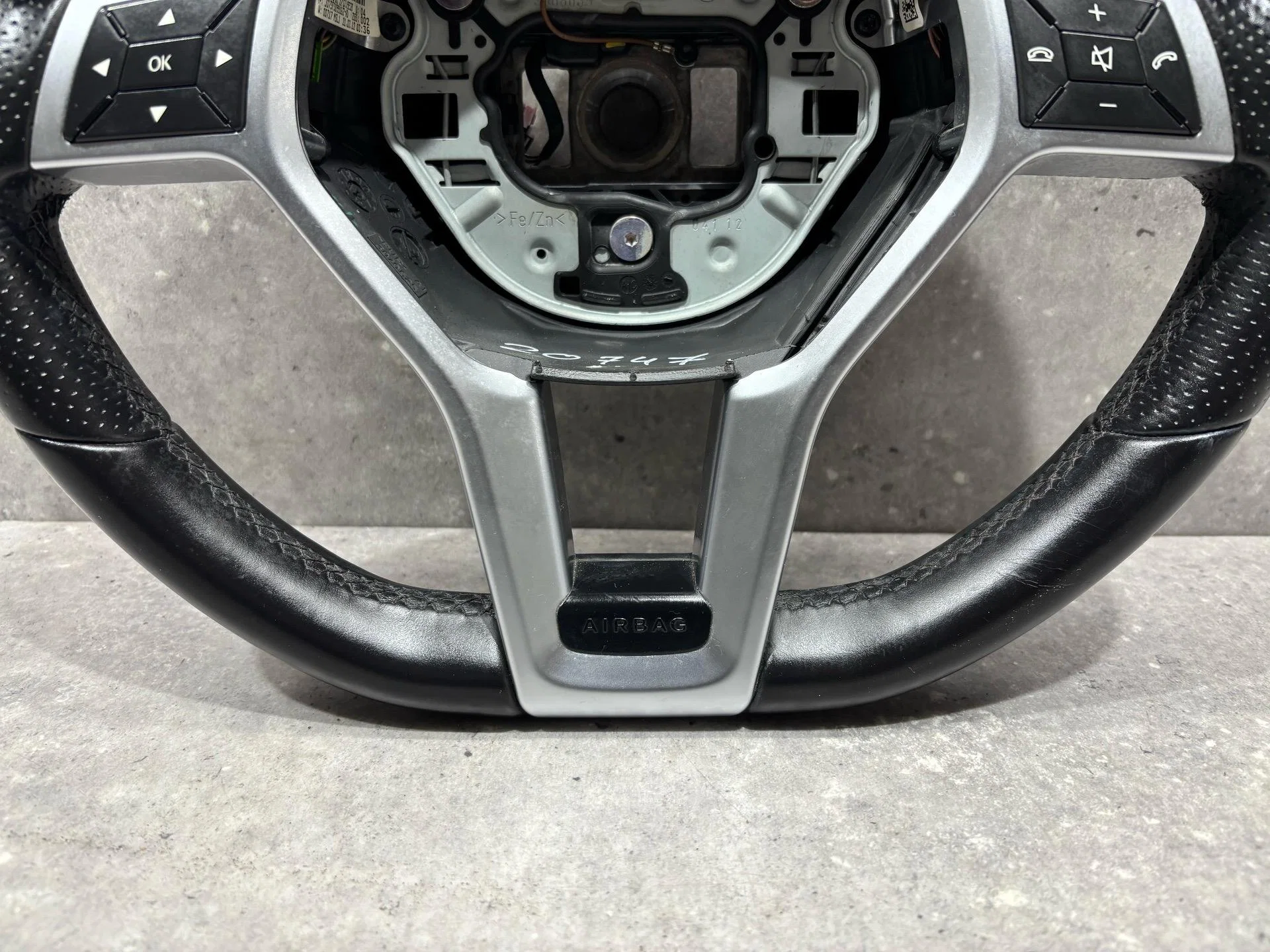Руль Mercedes-Benz C W204 рест. C204 2012 - миниатюра 7