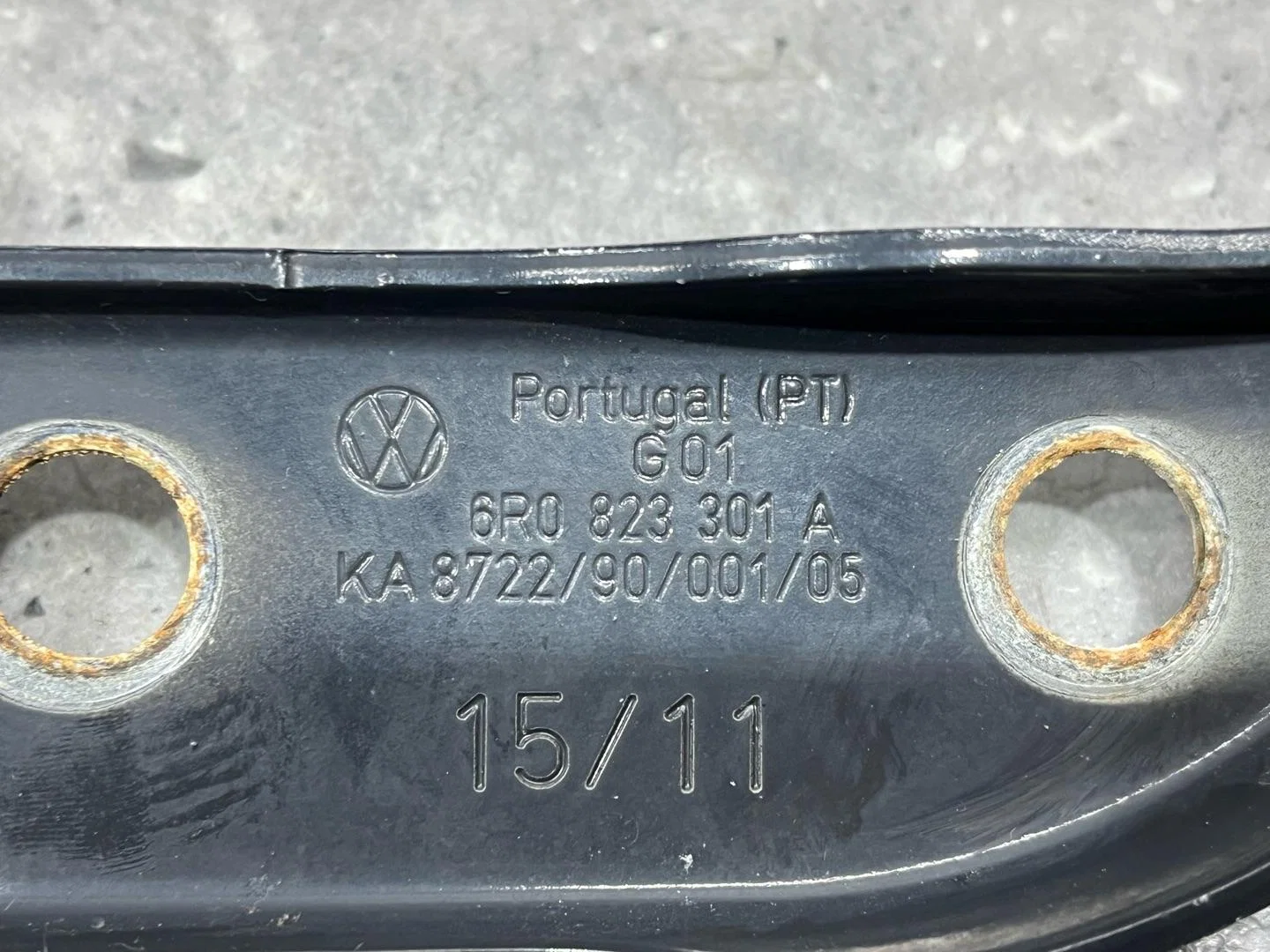Петля капота левая Volkswagen Polo 5 6C1 2011 - миниатюра 5