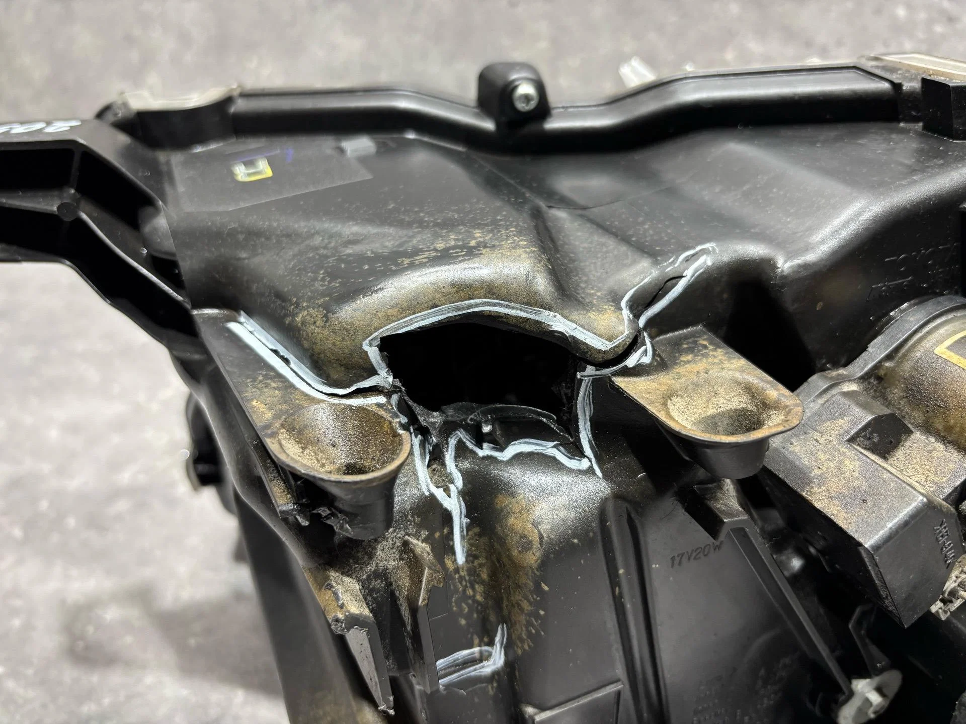 Фара правая Toyota Land Cruiser Prado 8114560N20 - миниатюра 8