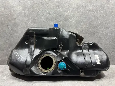 Топливный бак Opel Astra H рест. L69 2008 93190277