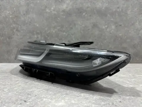 Дневной ходовой огонь правый Hyundai Santa Fe 4