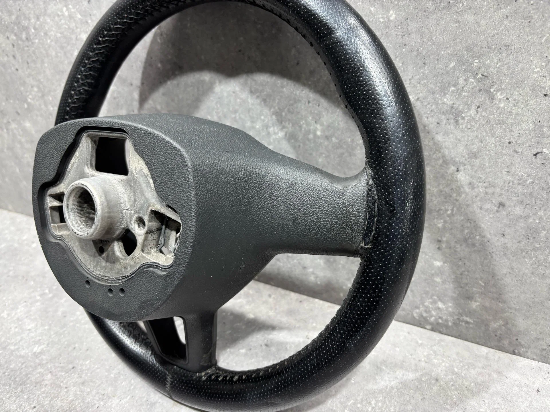 Руль Skoda Octavia 3 5E 2016 6V0419091G1QB - миниатюра 9