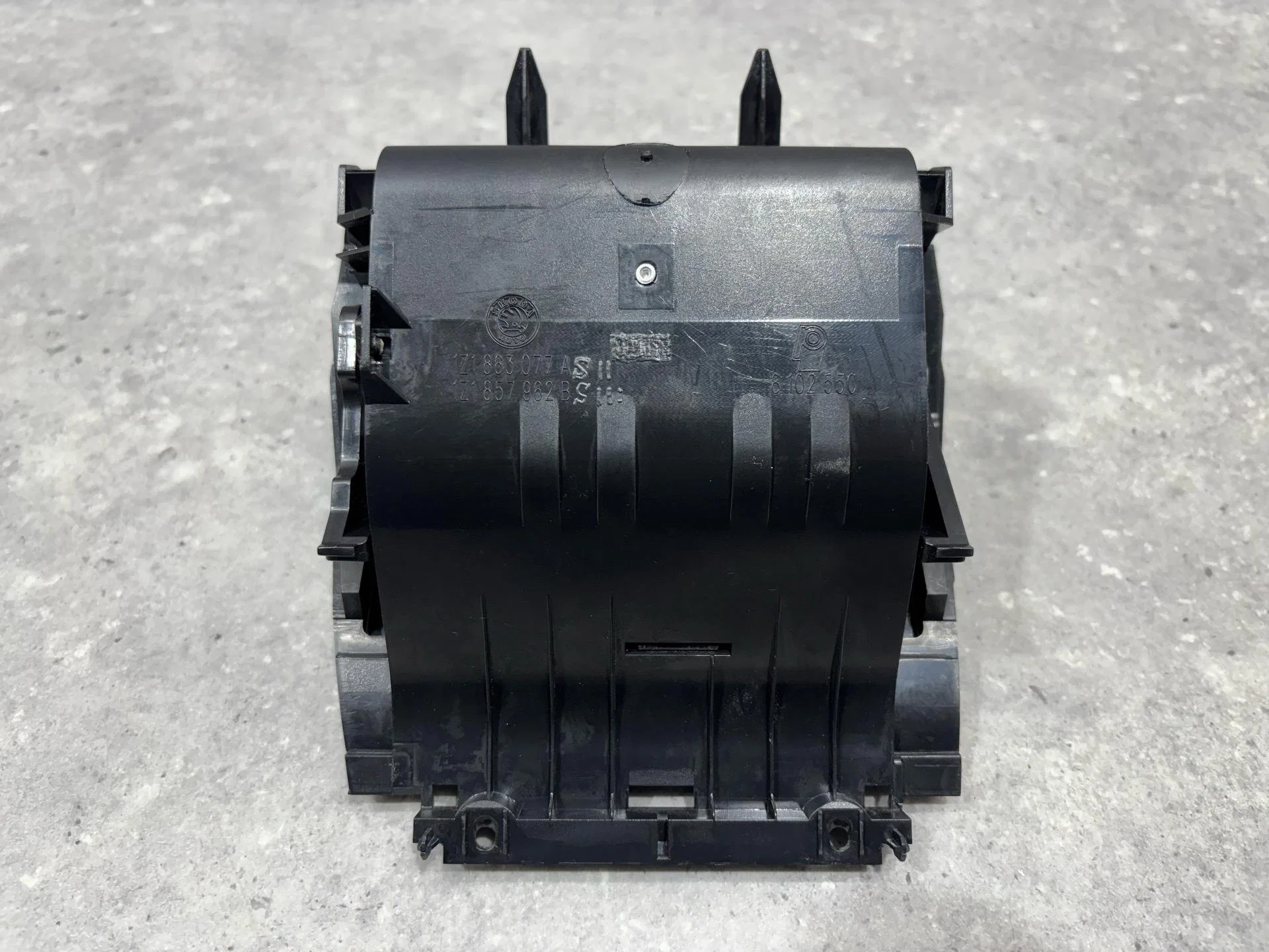Пепельница передняя Skoda Octavia 2 рест. 1Z3 2012 - миниатюра 8