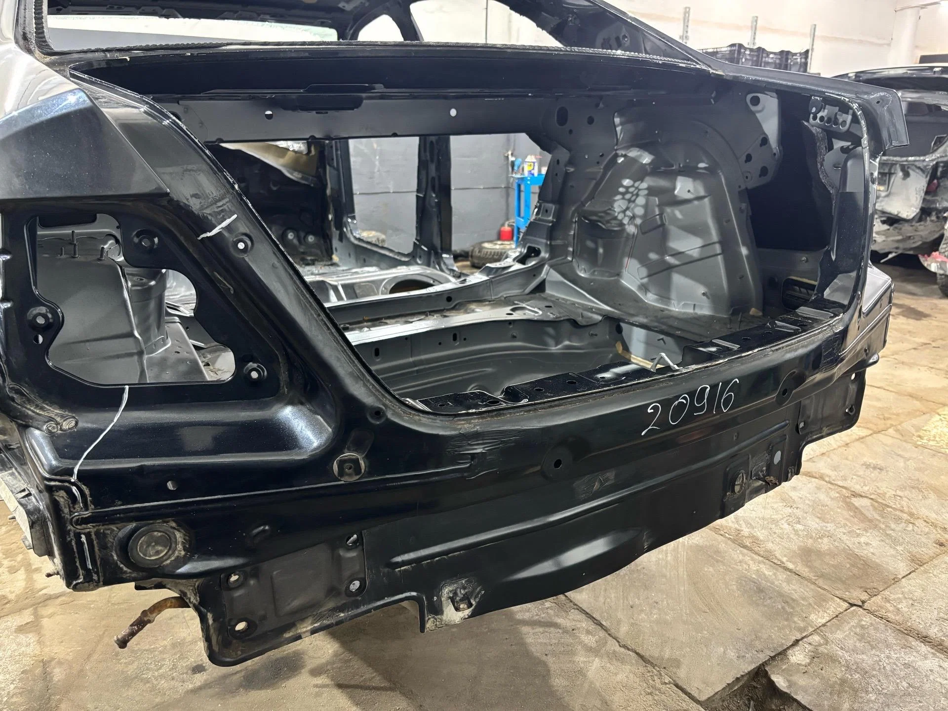 Задняя рамка кузова Mercedes-Benz C W204 рест. - миниатюра 3