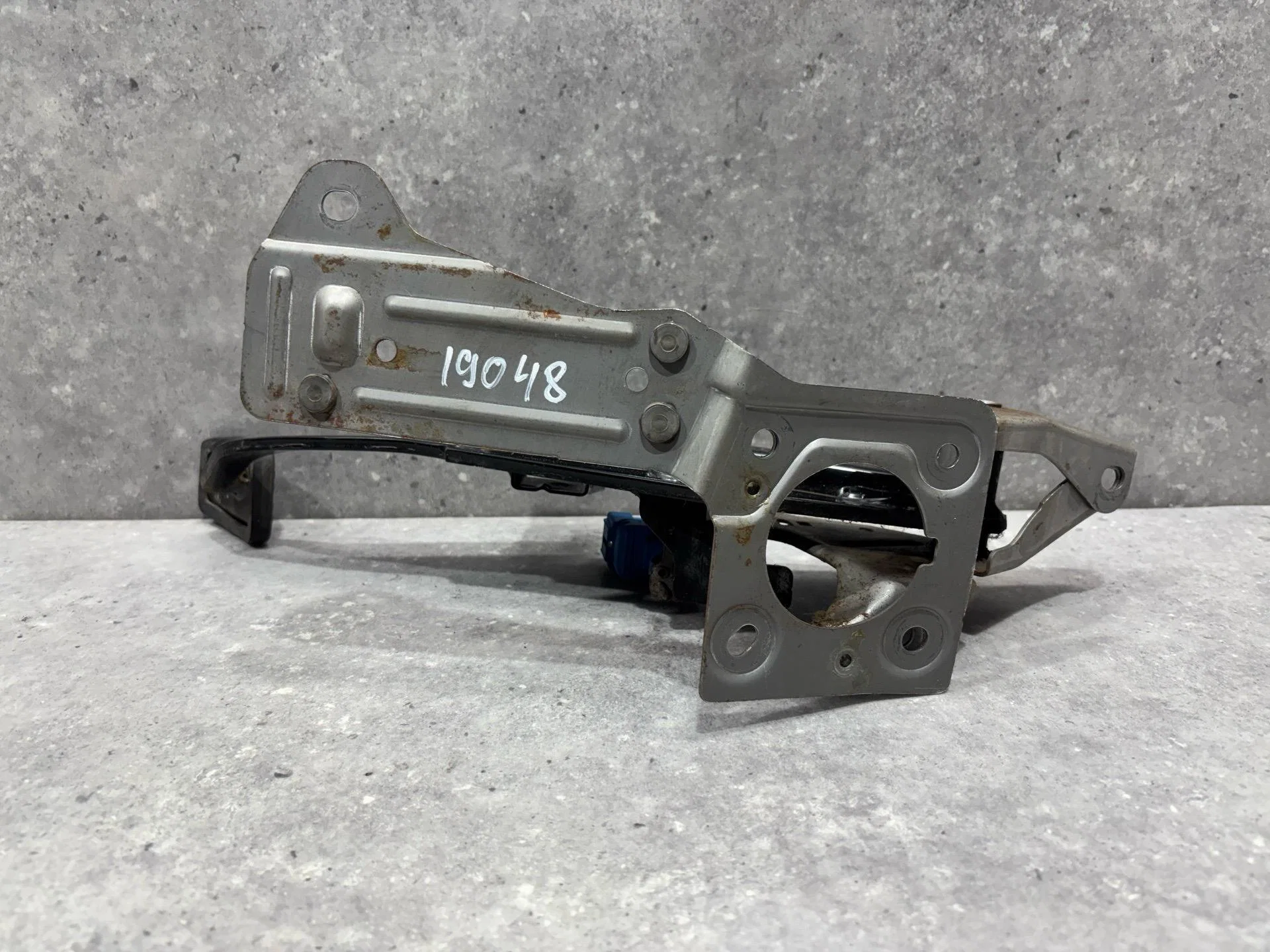 Педаль тормоза Mazda 3 1 BK 2006 BP4L43300A - миниатюра 4