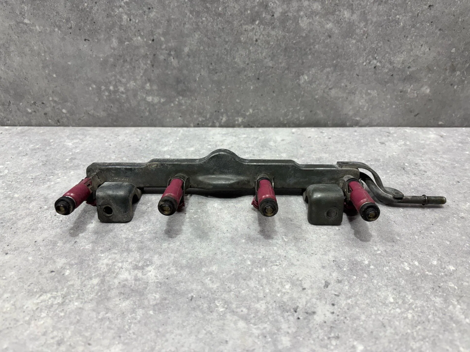 Топливная рампа Mazda 3 1 BK 2006 Z60113150A - миниатюра 3