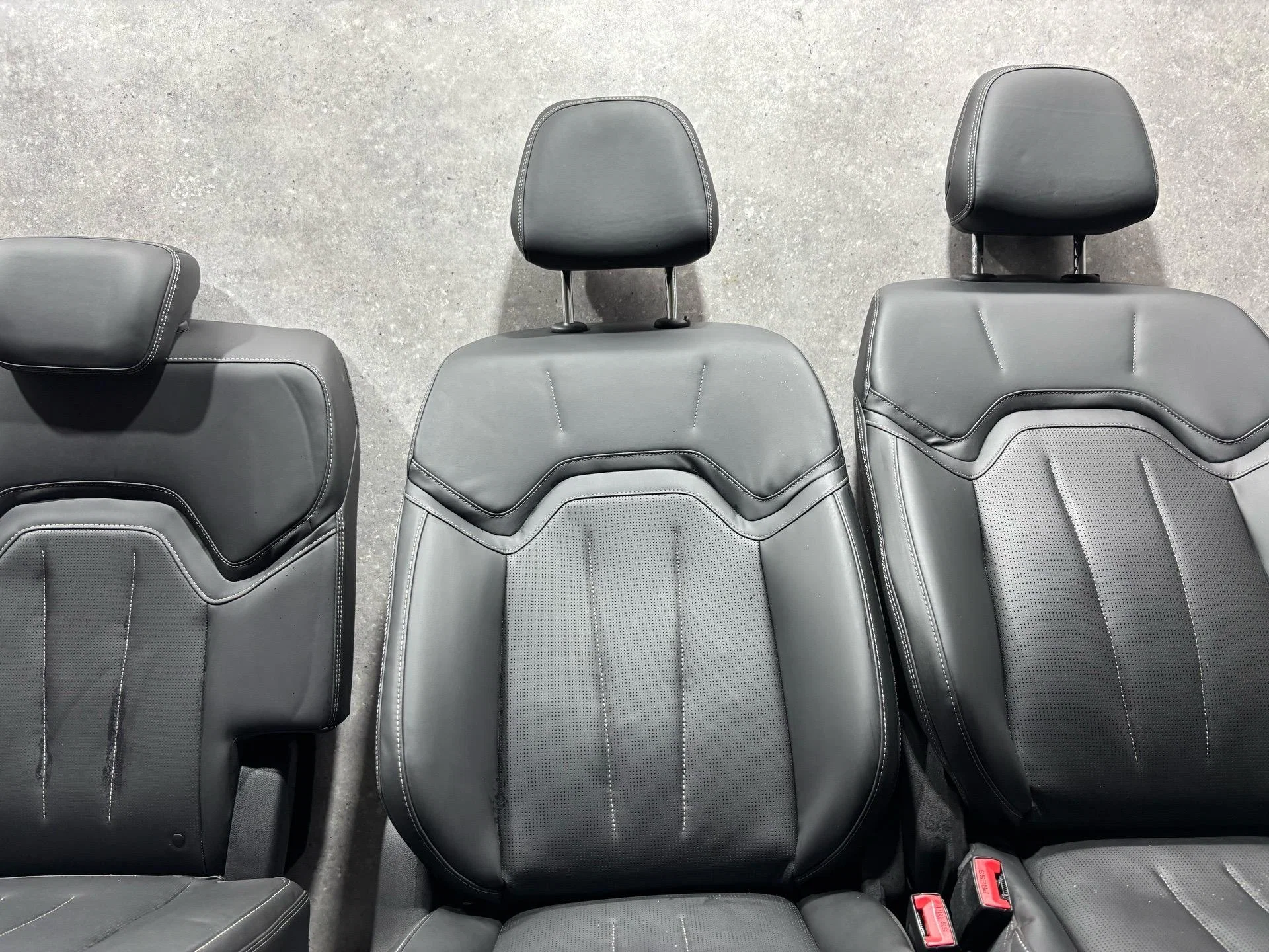 Комплект сидений (салон) Jetour X90 Plus 1 2023 - миниатюра 3