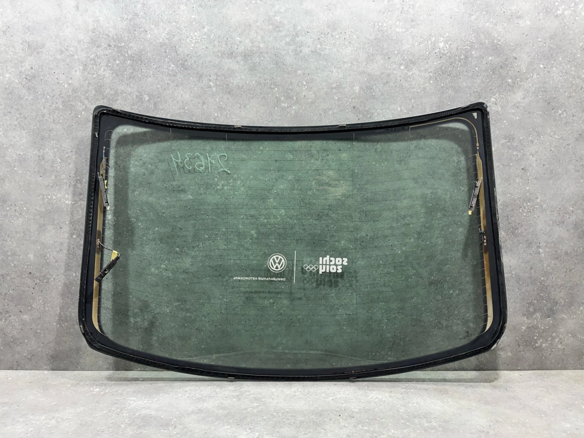 Стекло заднее Volkswagen Jetta 6 162 2013 - миниатюра 3