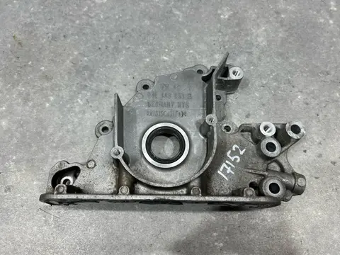 Крышка двигателя передняя Volkswagen Taos 1 2021
