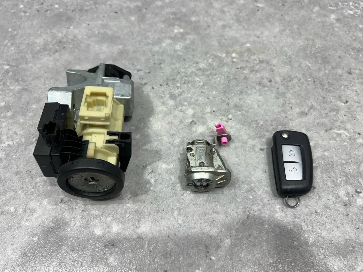 Замок зажигания Nissan Qashqai J11 2017 D87004EA1B - изображение 1