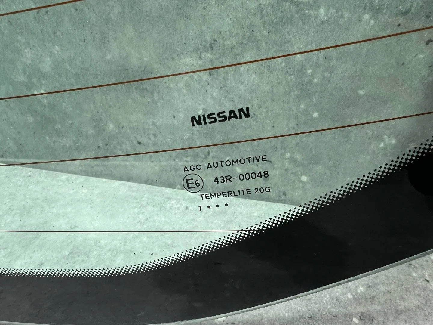 Стекло заднее Nissan Qashqai J11 2017 90300BM90A - миниатюра 2