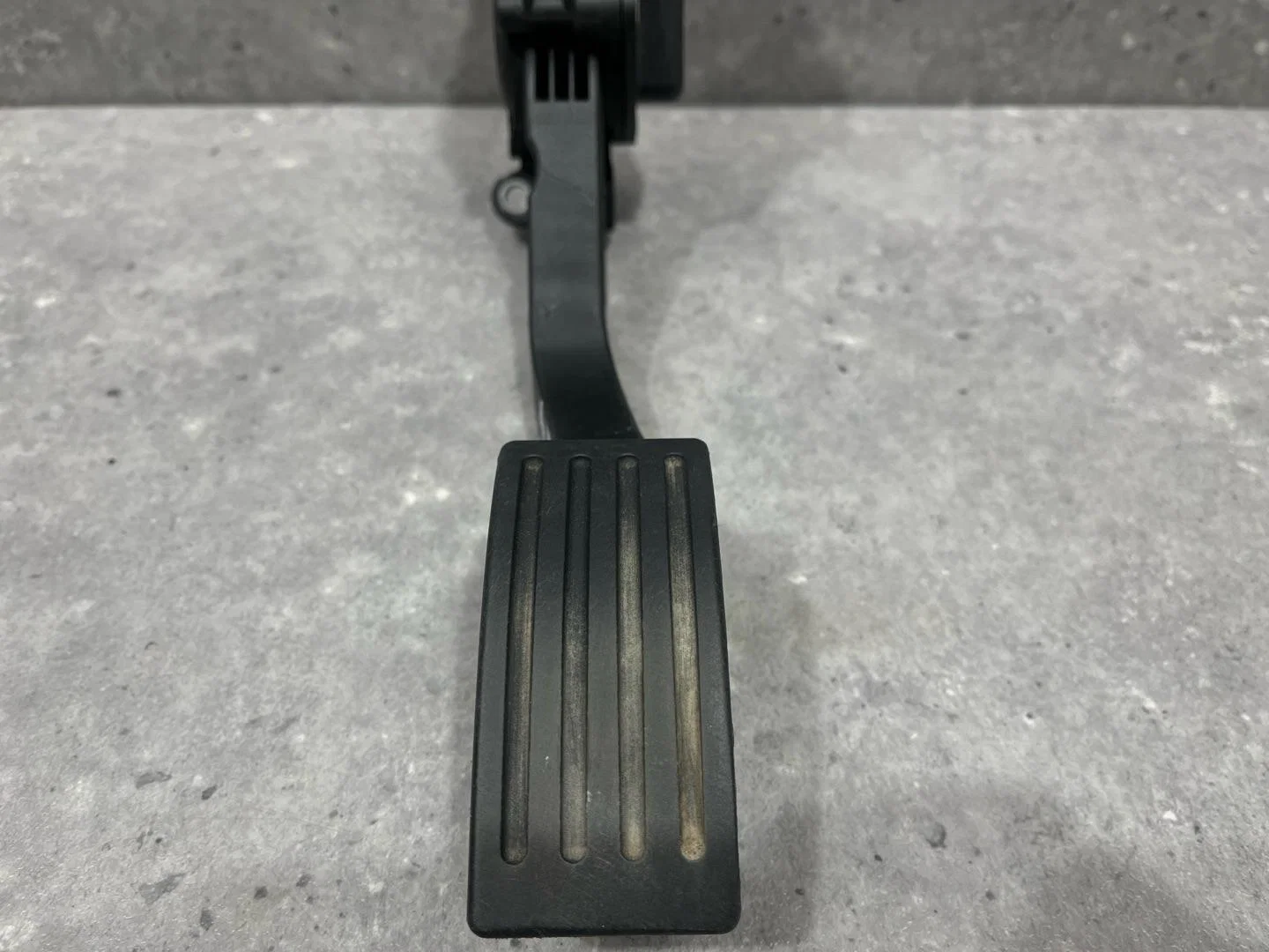Педаль газа Mazda 3 2 BL 2009 BN8B41600D - миниатюра 3
