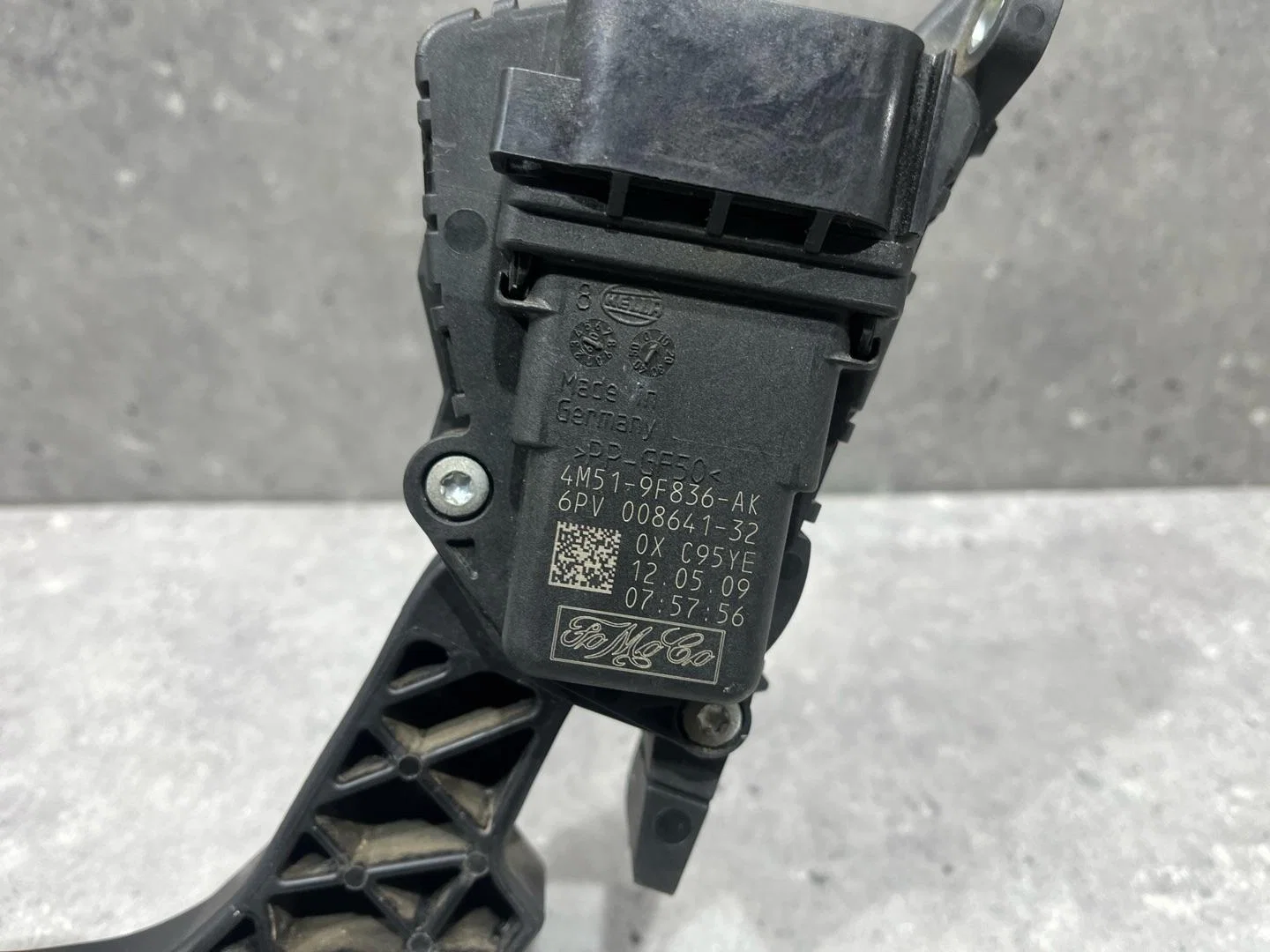 Педаль газа Mazda 3 2 BL 2009 BN8B41600D - миниатюра 8
