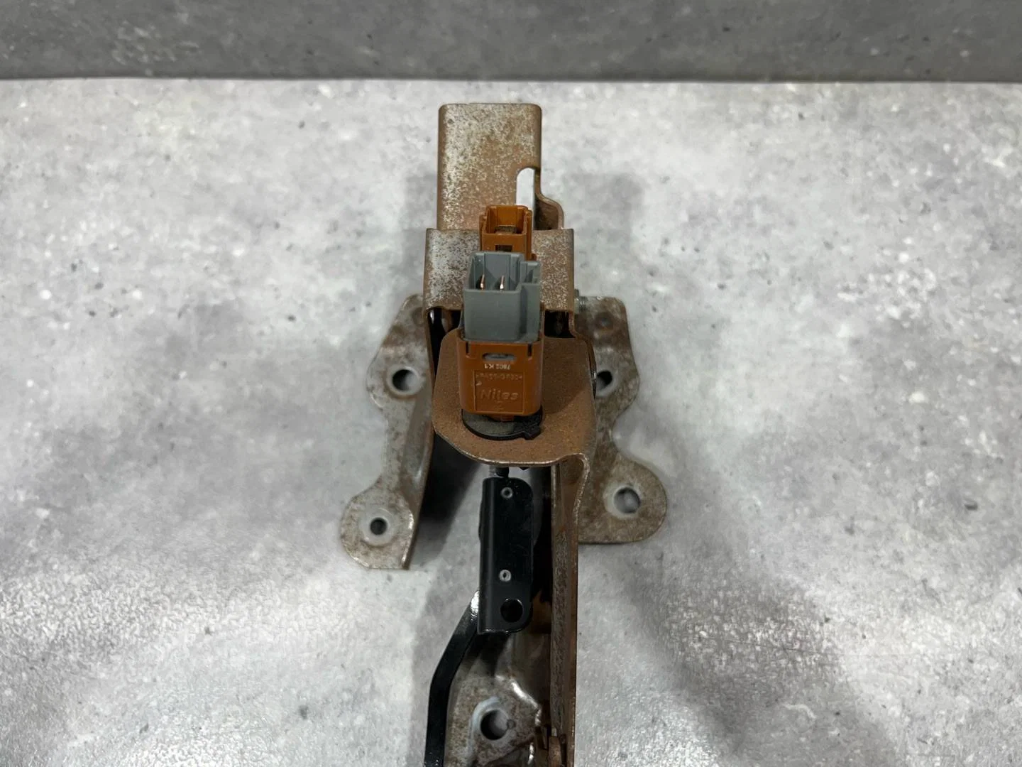 Педаль тормоза Nissan Qashqai J11 2017 465014EA2B - миниатюра 2