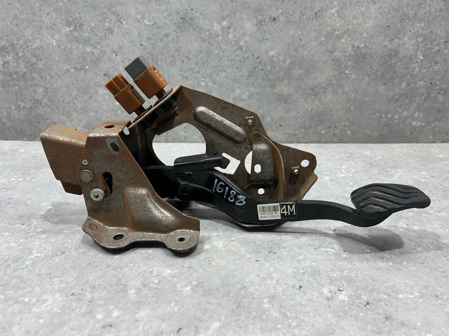 Педаль тормоза Nissan Qashqai J11 2017 465014EA2B - миниатюра 5