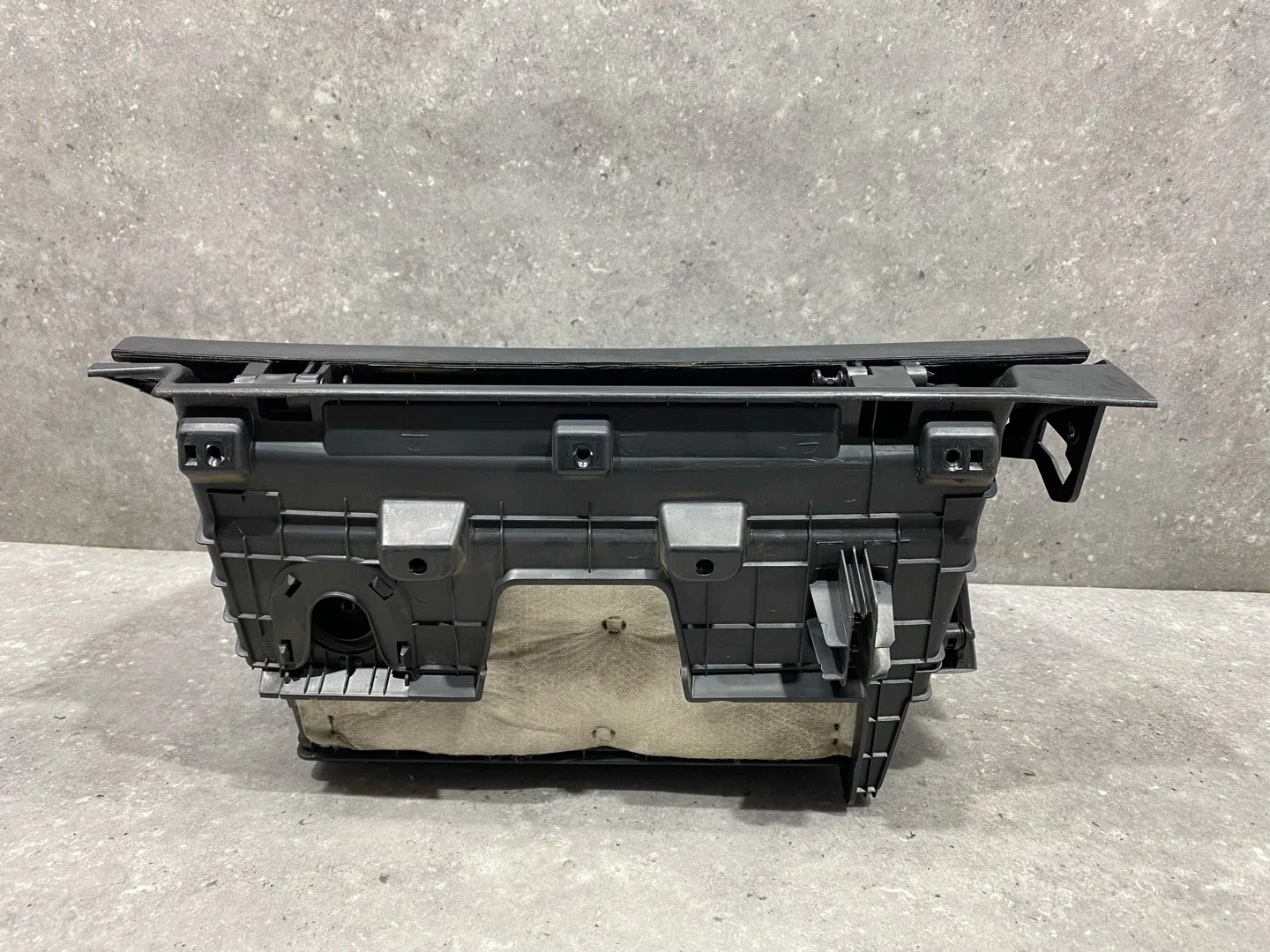 Бардачок Kia Ceed 2 JD 2013 84510A2100WK - миниатюра 6
