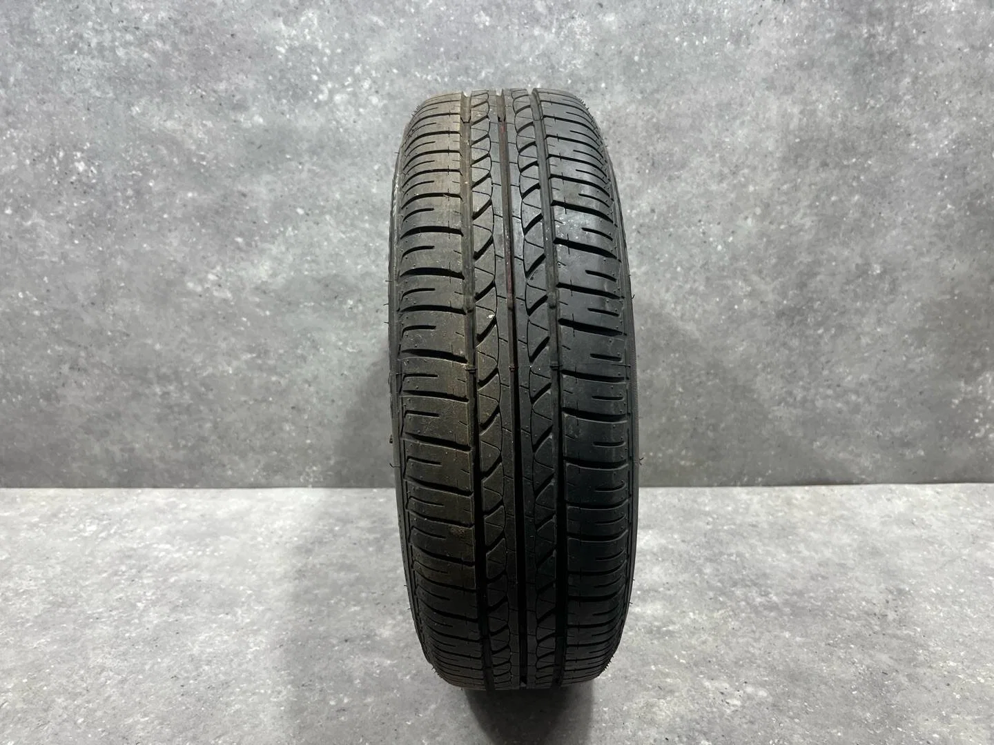 Колесо запасное (таблетка) Fiat Punto 51763241 - миниатюра 4