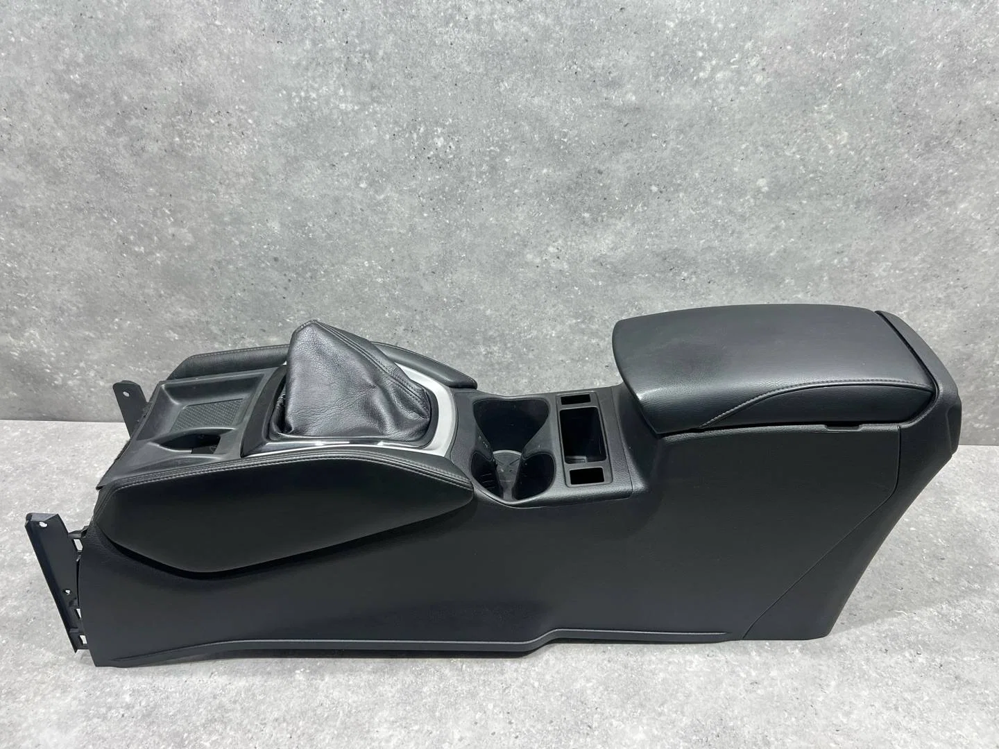 Консоль салона Nissan Qashqai J11 2017 969104CM1A - миниатюра 2