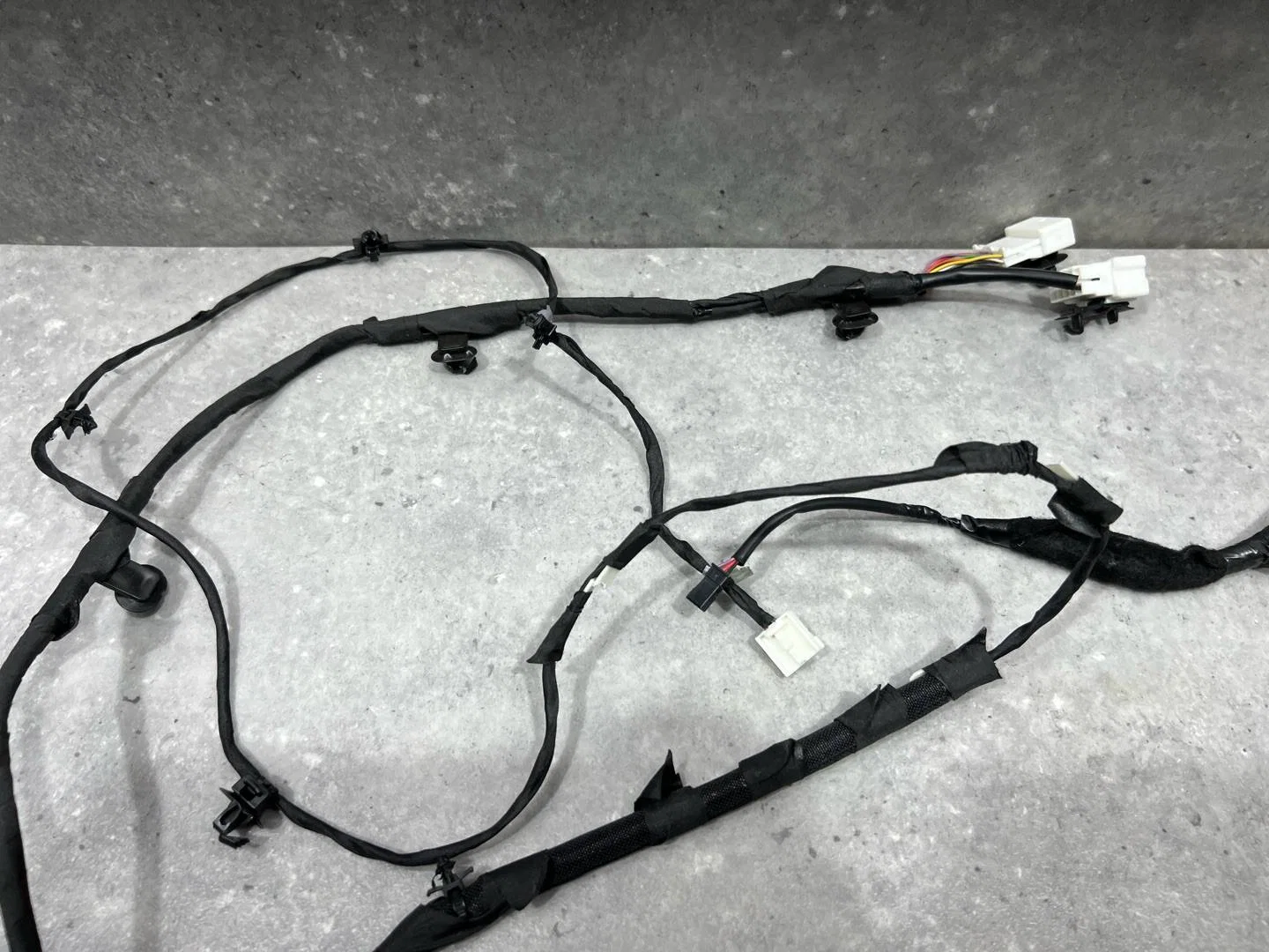 Проводка крышки багажника Nissan Qashqai J11 2017 - миниатюра 2
