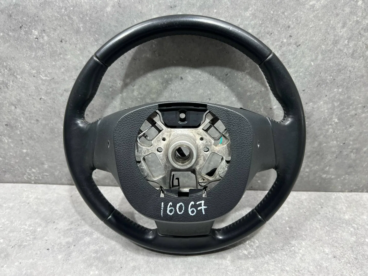 Руль Nissan Qashqai J11 2017 484304CM1A - миниатюра 6
