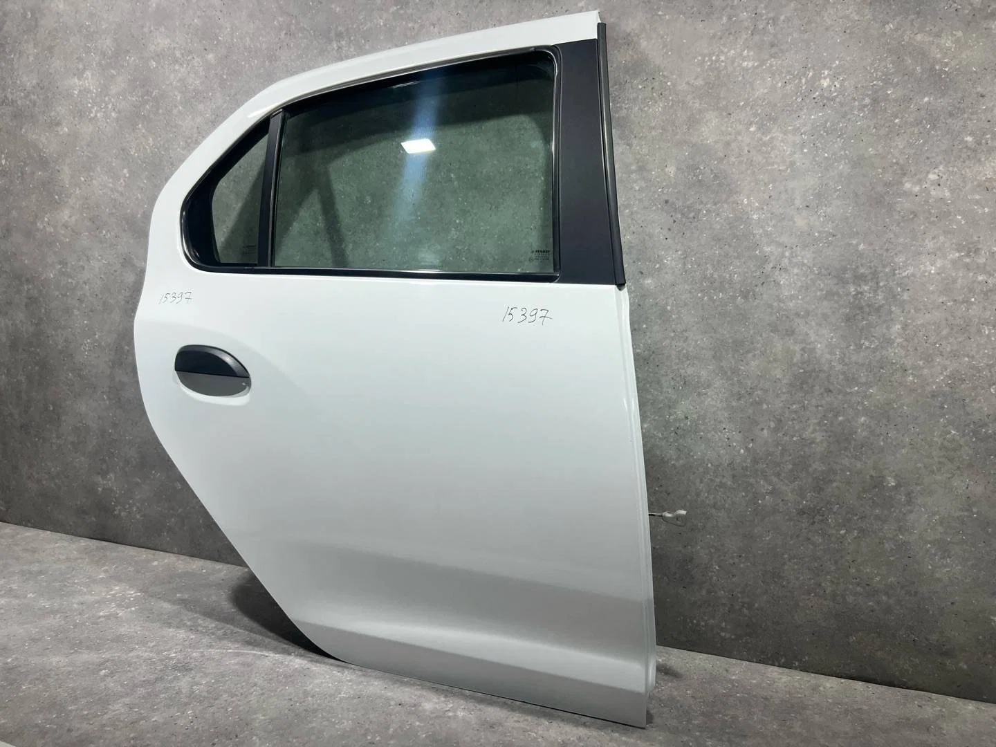 Дверь задняя правая Renault Logan 2 L8 2018 - миниатюра 3