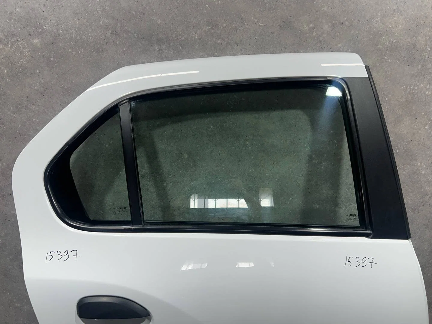 Дверь задняя правая Renault Logan 2 L8 2018 - миниатюра 4